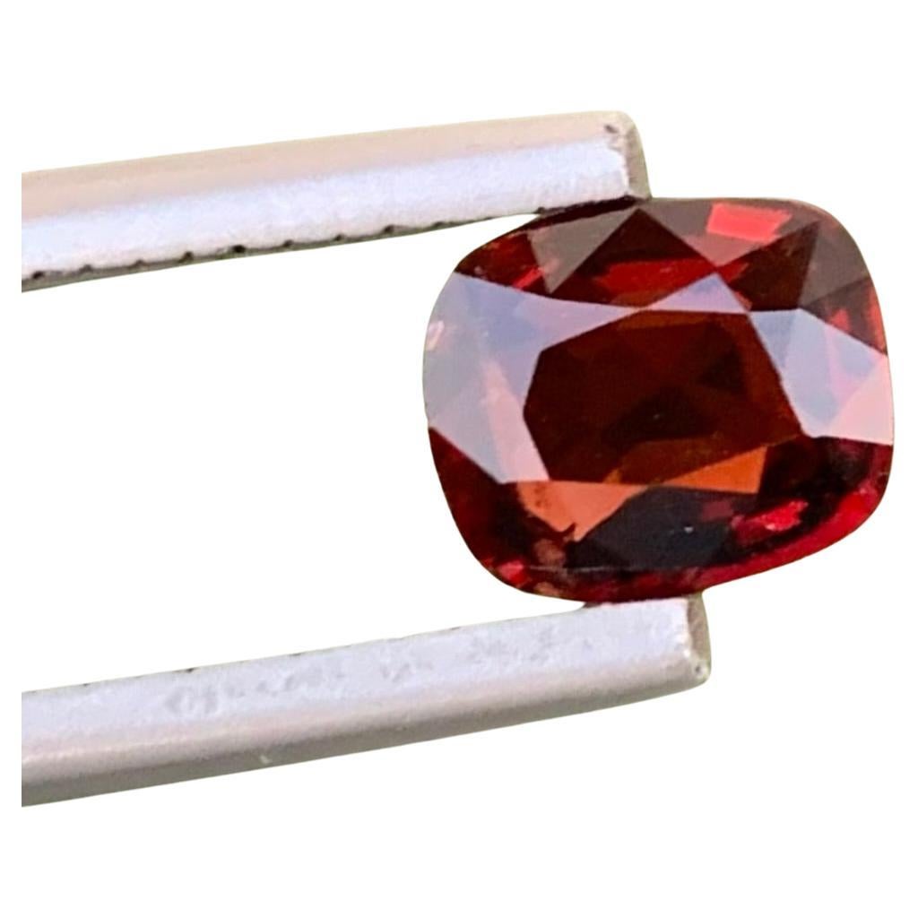Gorgeous 1.05 Carats Natural Red Burmese Loose Spinel Ring Gem  For Sale