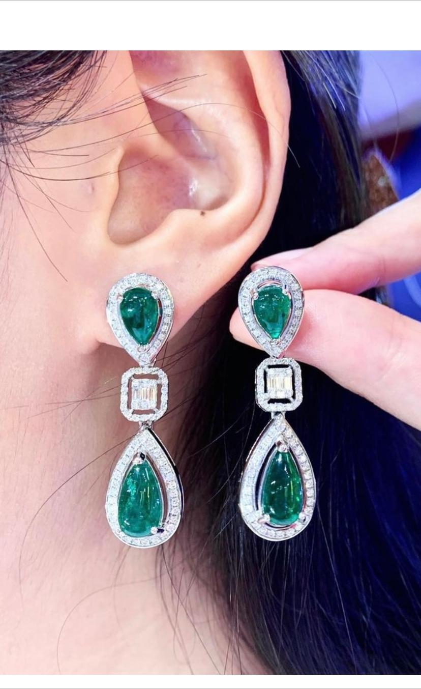 Women's or Men's AIG Certified 9.50 Carats Zambian Emeralds  Diamonds 18K Gold Earrings  For Sale
