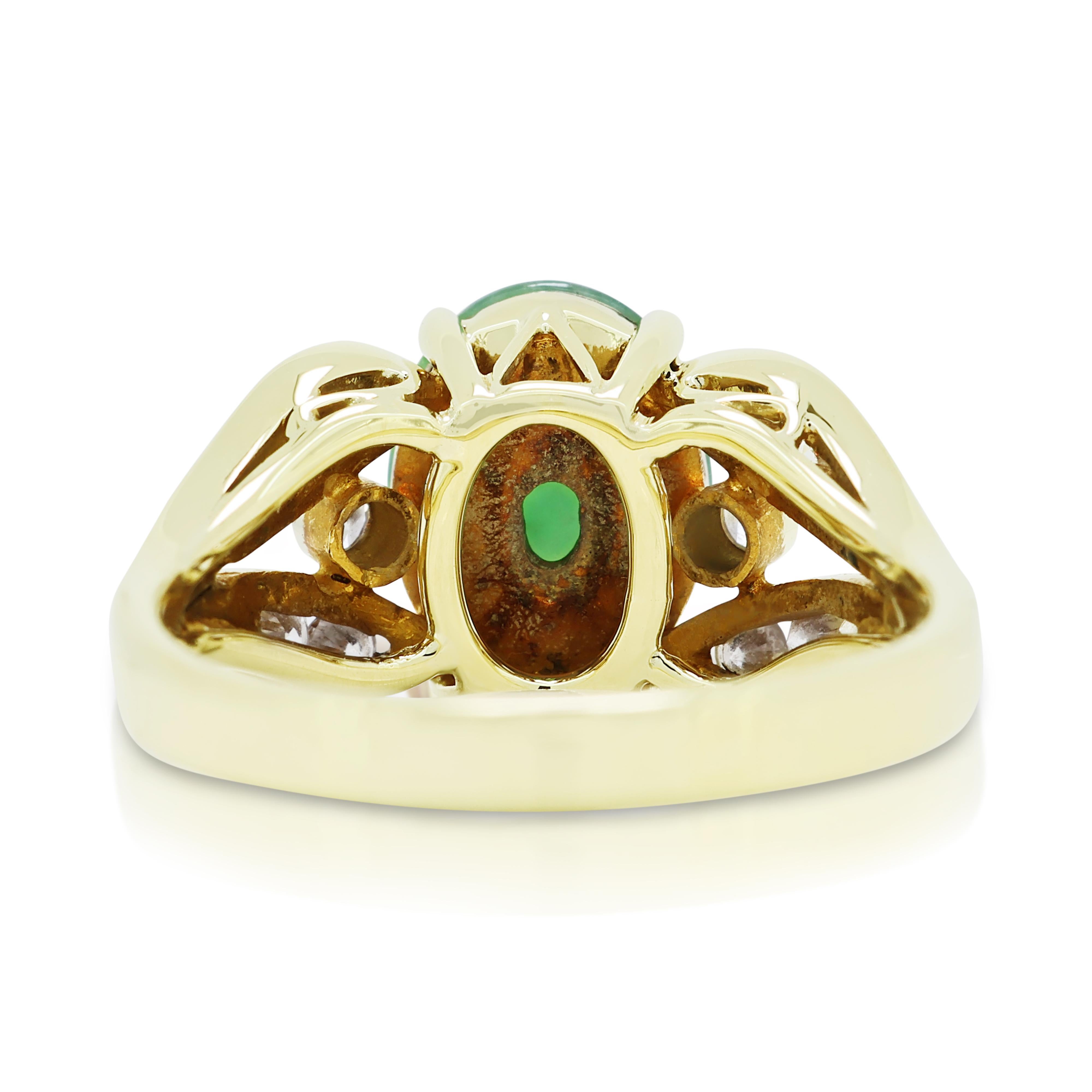 Superbe bague grappe de diamants et de jade de 1,2 carat en or jaune 14 carats en vente 2
