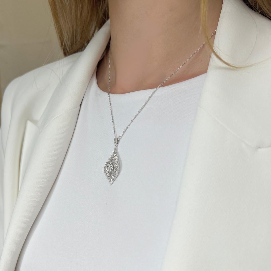Gorgeous 1.36ct Diamonds Necklace with Pendant in 18k White Gold - IGI Certified For Sale 5