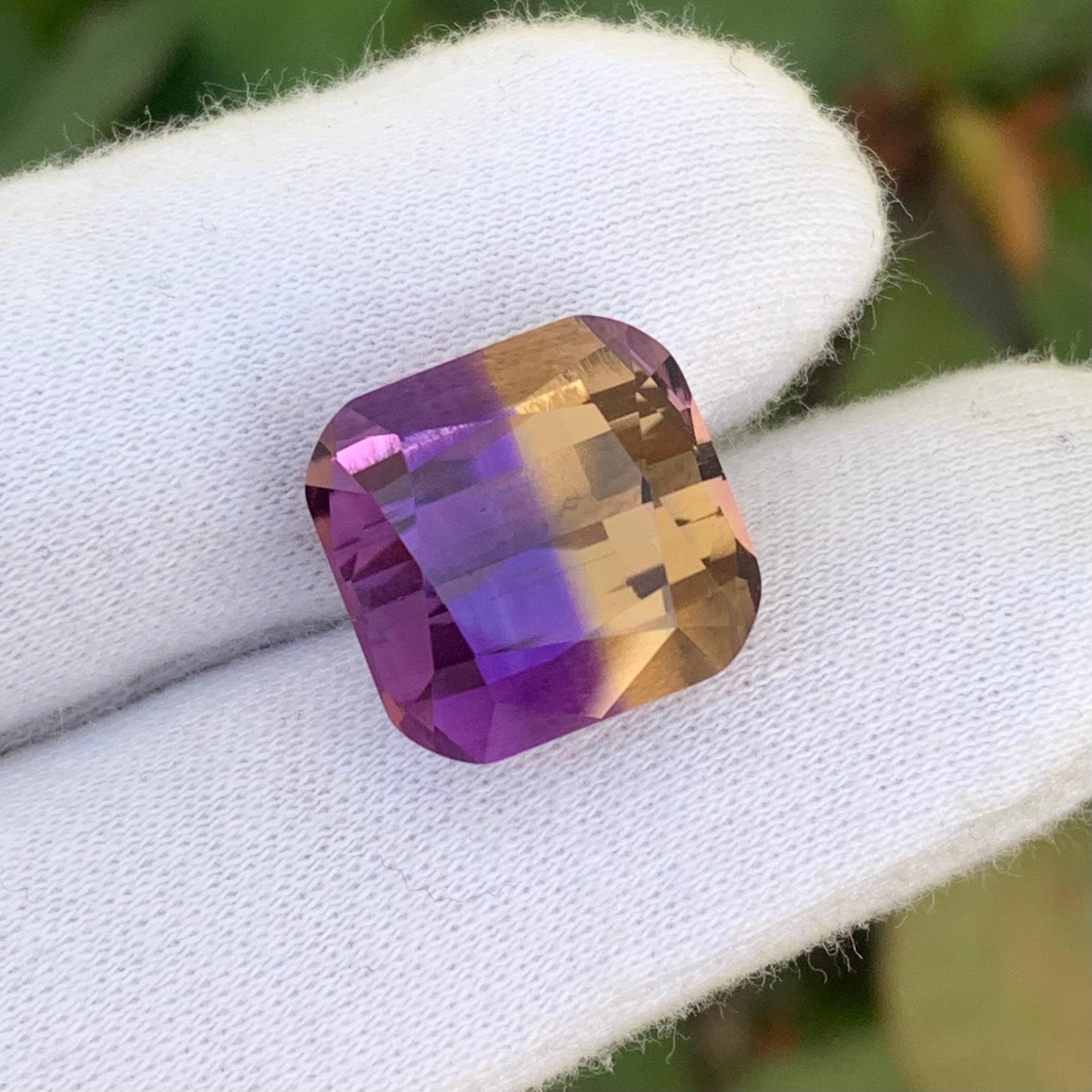 Women's or Men's Gorgeous 14.25 Carat Loose Ametrine from Bolivia For Sale