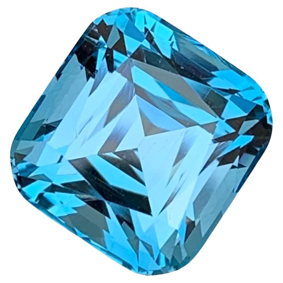 Gorgeous 14.70 Carats Natural Loose Sky Blue Topaz Perfect Cushion Cut For Sale