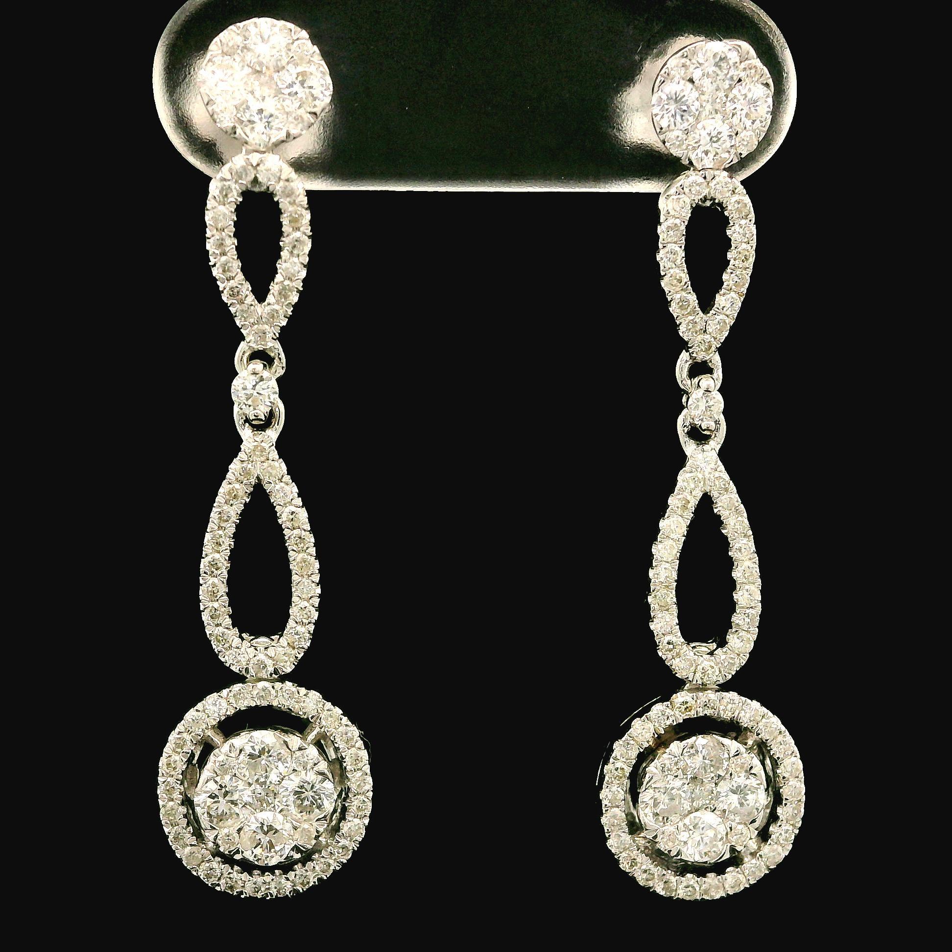 Splendidi orecchini a goccia con diamante da 1,30 carati in oro 14k con chiusura a farfalla in vendita 4