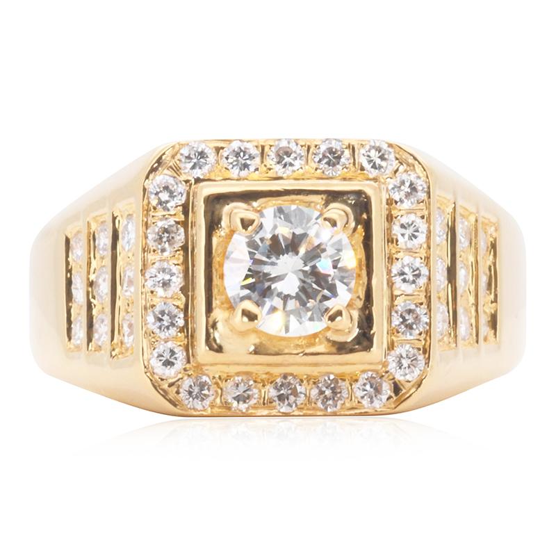 A beautiful ring with a dazzling 0.45 carat round brilliant natural diamonds. It has 0.38 carat of side diamonds which add more to its elegance. The jewelry is made of 14k yellow gold with a high quality polish. It comes with a fancy jewelry box.

1