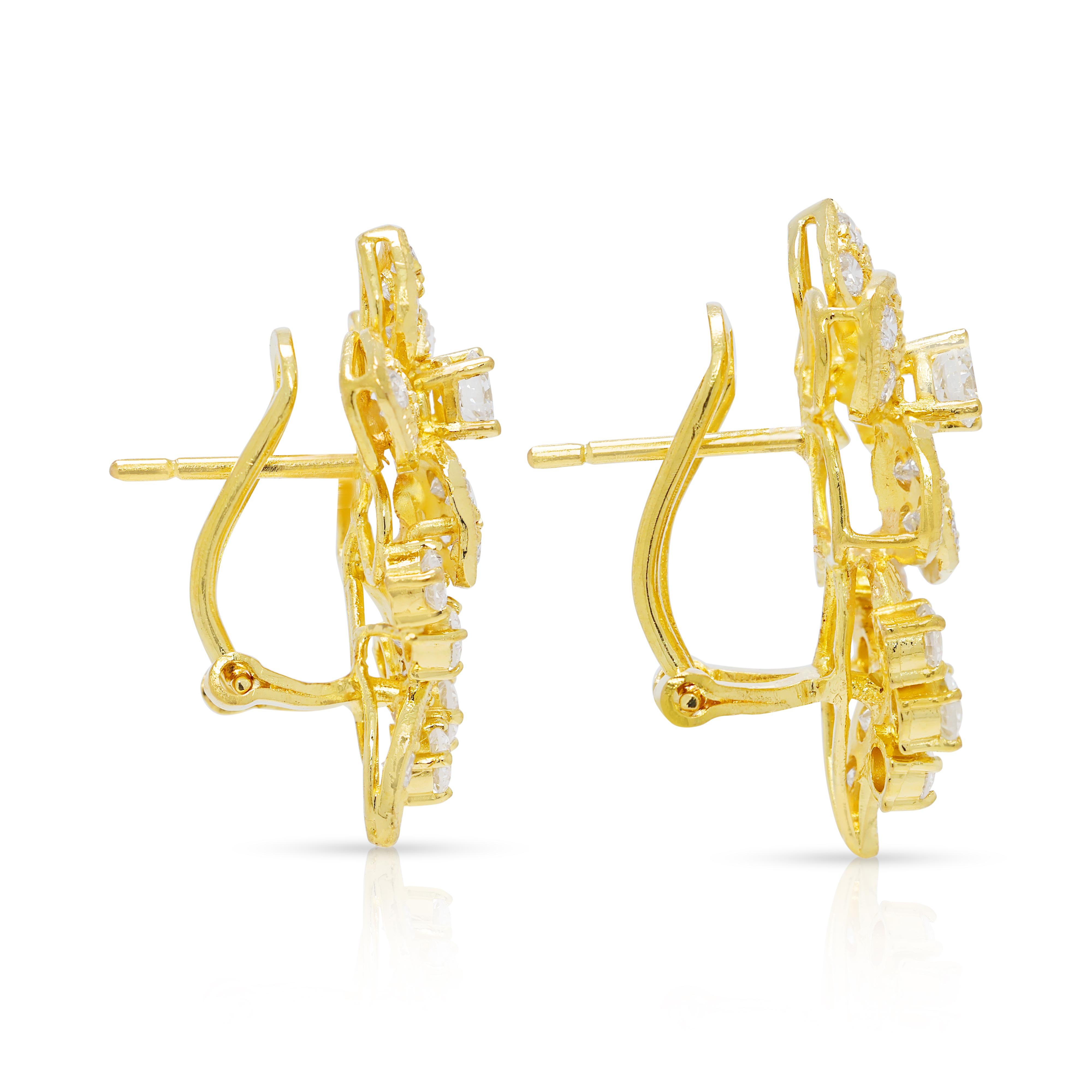 Superbes boucles d'oreilles en or jaune 20K avec diamant naturel de 1,50ct en vente 1