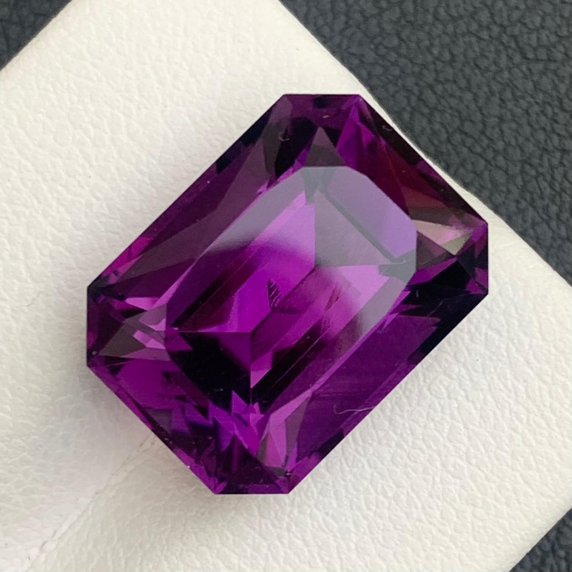 Gemstone Type : Amethyst
Weight : 15.40 Carats
Dimensions : 17.1x12.9x10.3 mm
Clarity : SI
Origin : Brazil
Color: Purple
Shape: Radiant 
Certificate: On Demand
Month: February
Purported amethyst powers for healing
enhancing the immune