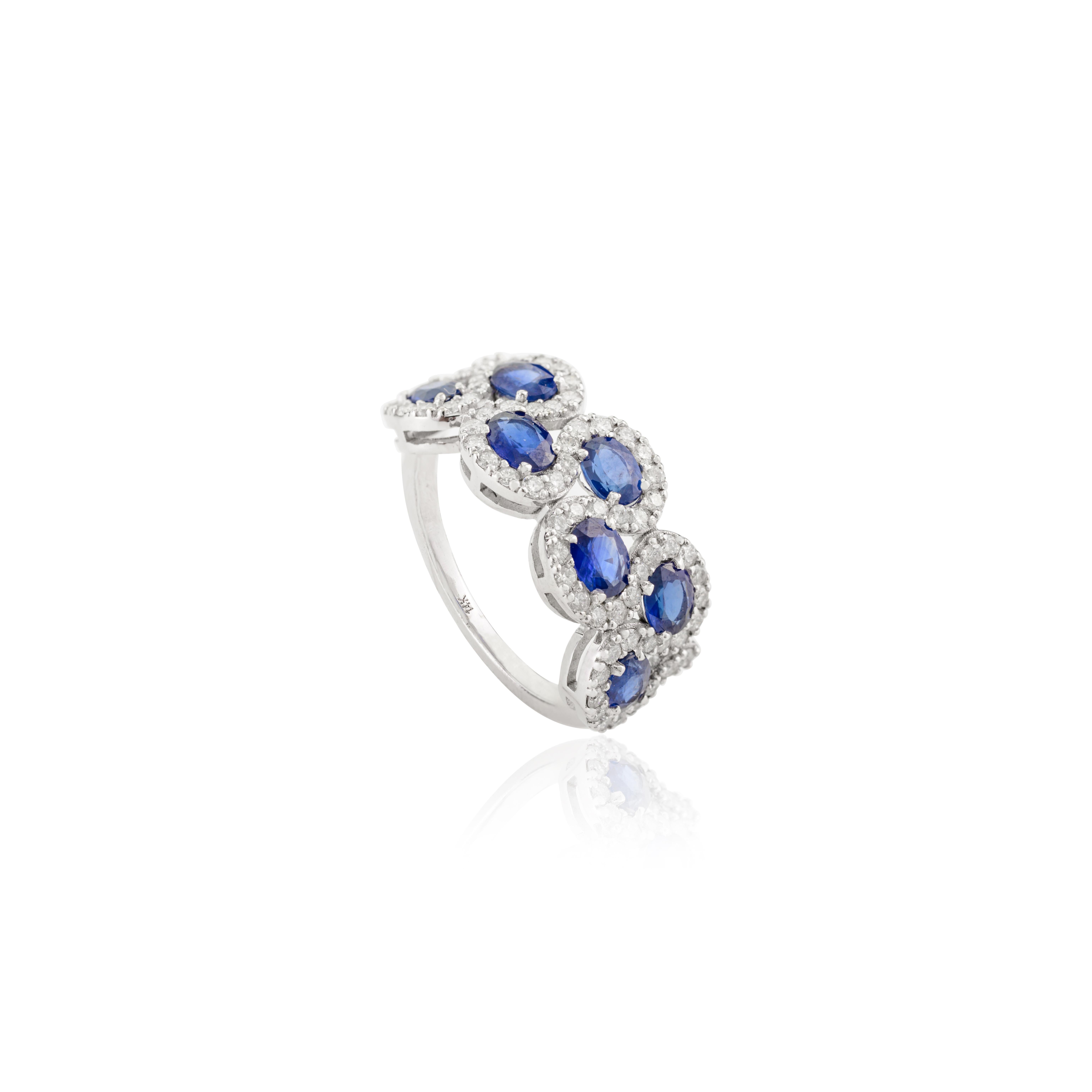 En vente :  Superbe bague de fiançailles en or blanc 14 carats avec saphir bleu de 1,59 carat et diamants 7