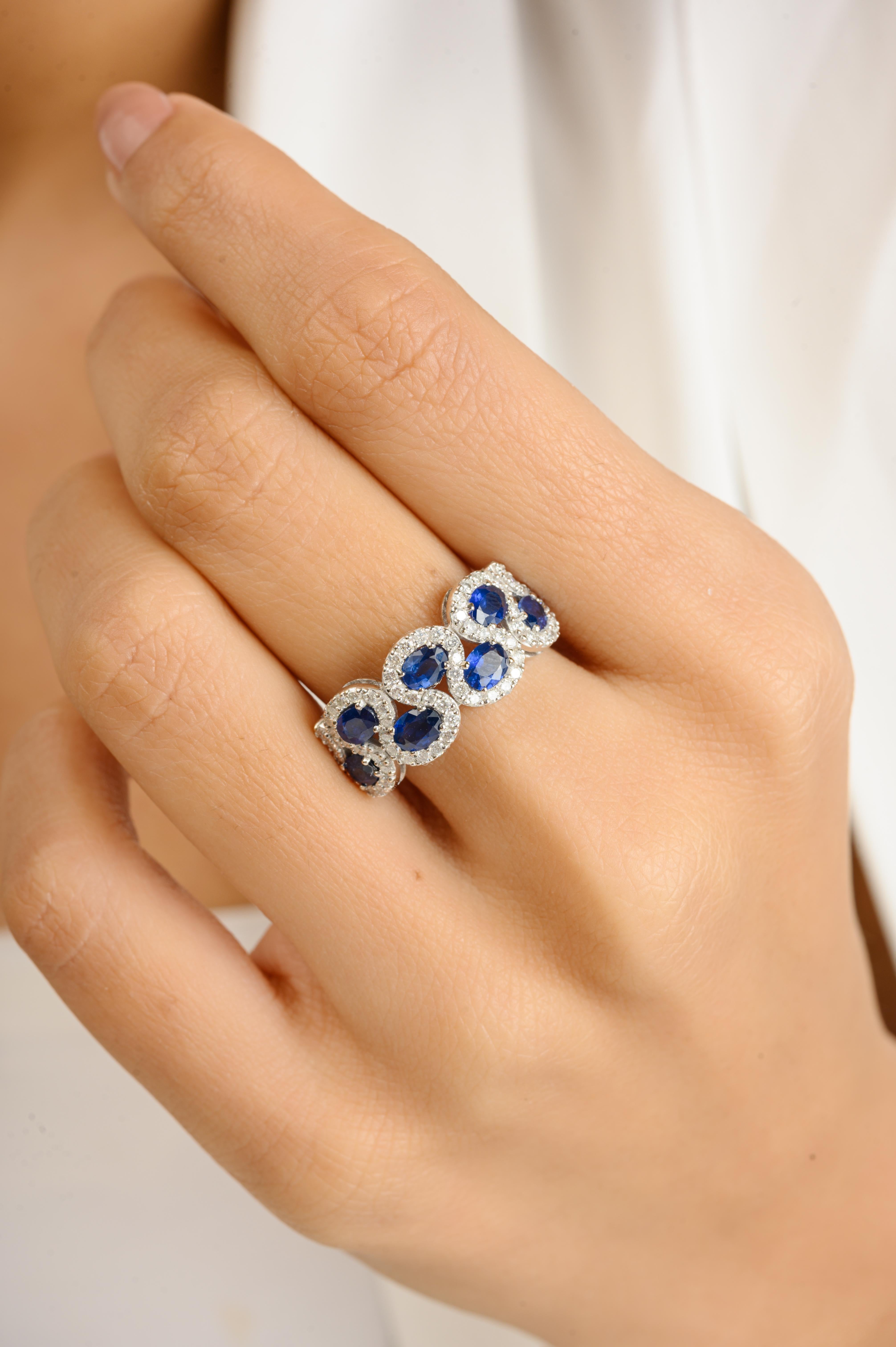 En vente :  Superbe bague de fiançailles en or blanc 14 carats avec saphir bleu de 1,59 carat et diamants 8