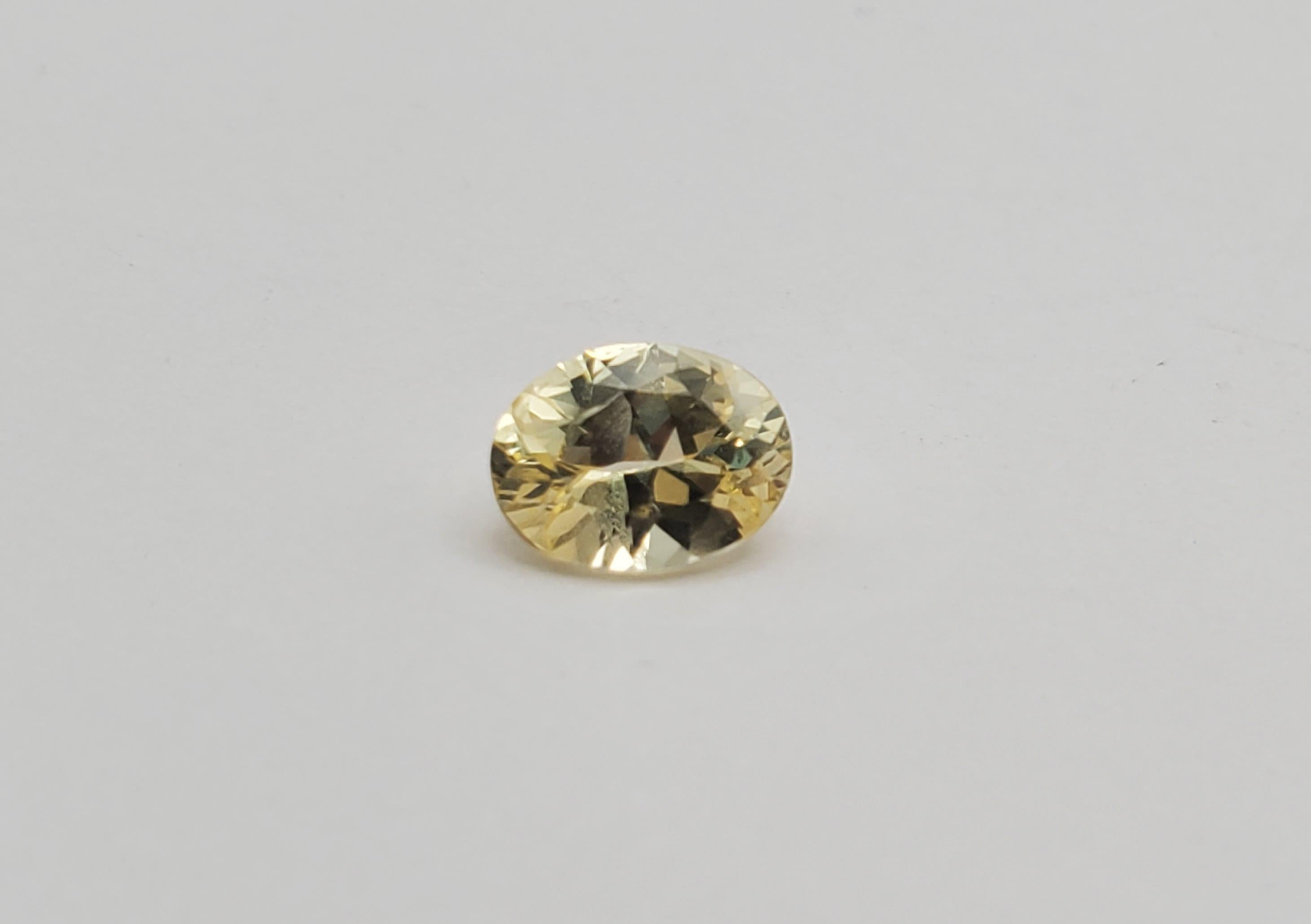 Gorgeous 1.59ct Oval Natural Yellow Sapphire AGL Certified  For Sale 9