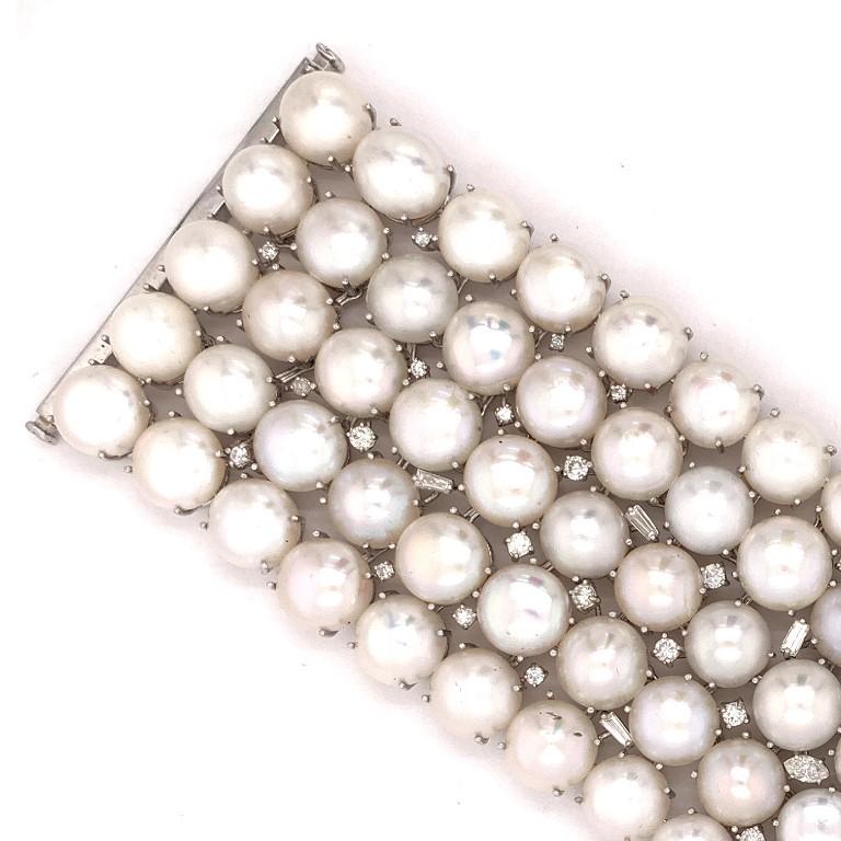 Sophia D. 407.69 Carat of Pearl and Diamond Bracelet in White Gold Setting In New Condition For Sale In New York, NY
