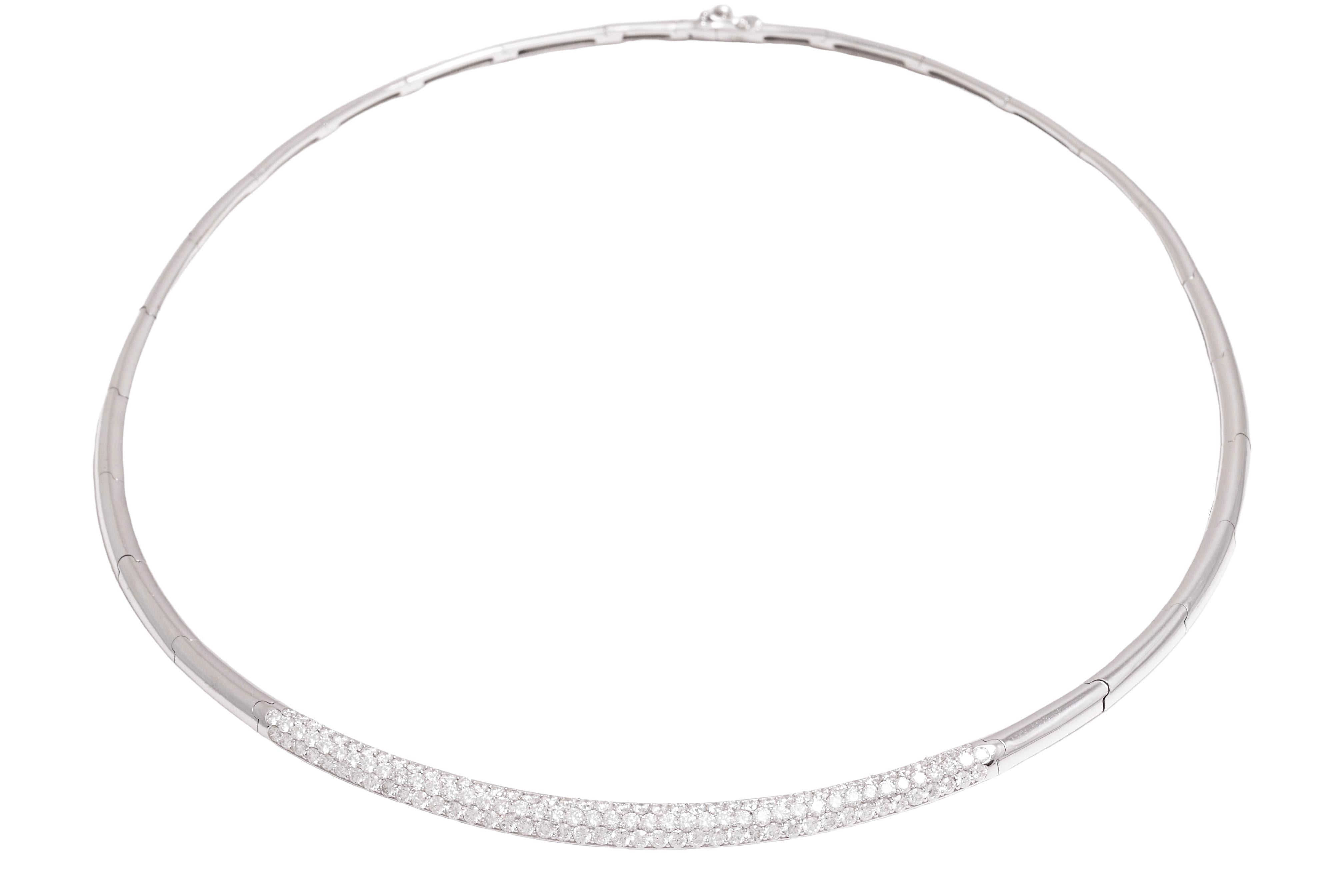 Modern Gorgeous 18 kt. White Gold Sturdy Necklace with 2.6 ct. Diamonds  For Sale