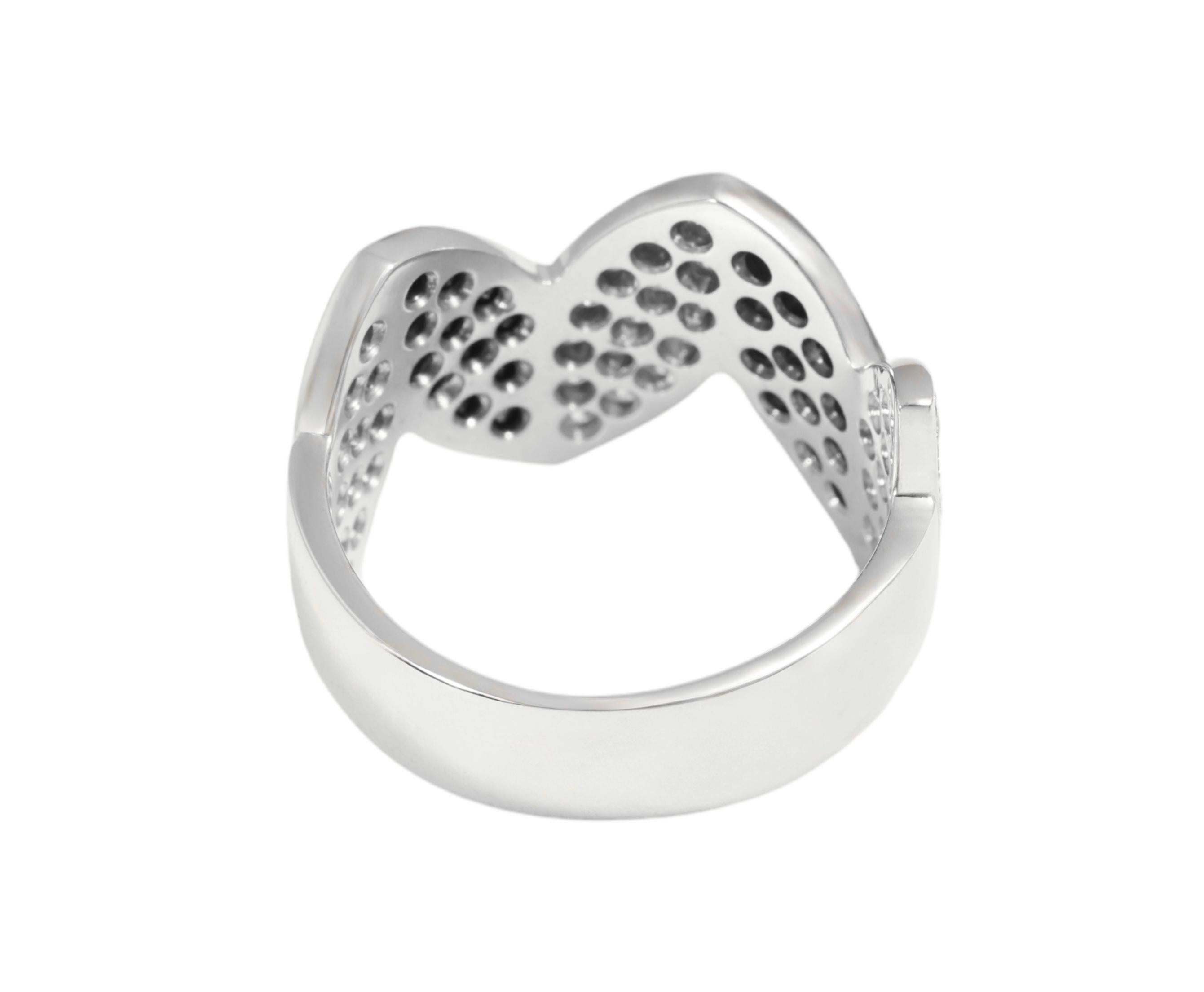 Gorgeous 18 kt. White Gold Zigzag 1.2 ct. Black & White Brilliant Cut Diamonds For Sale 7