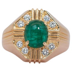 Gorgeous 1.80ct Emerald and Diamonds Cocktail Ring in 18k Yellow Gold