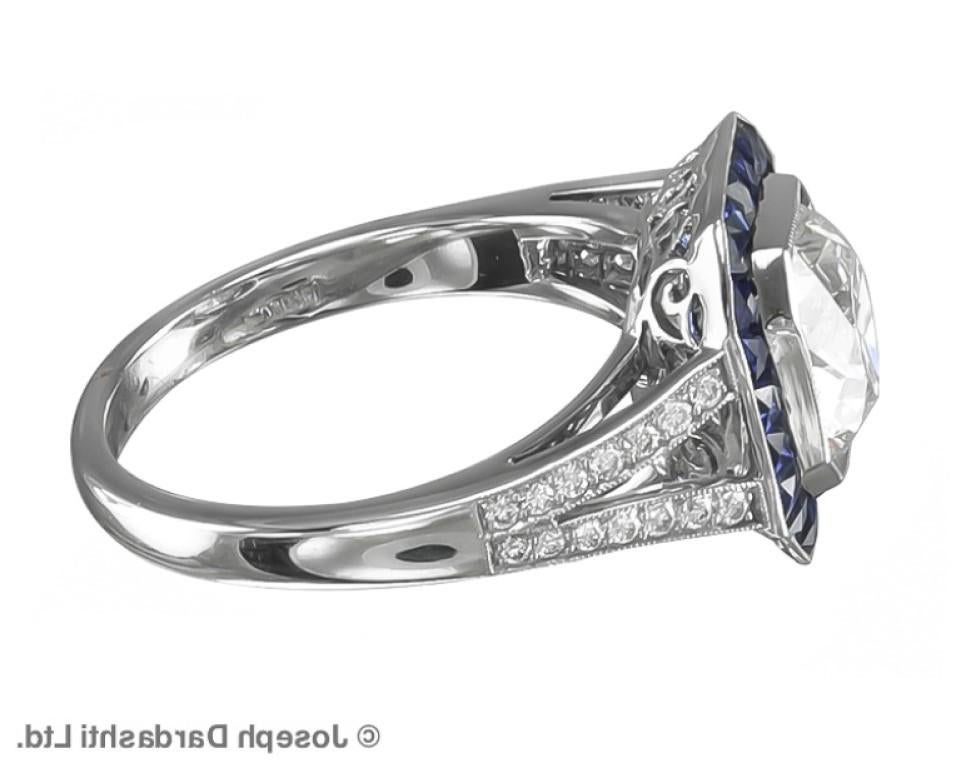 Gorgeous 1.85 Carat Circular Cut Diamond Platinum Sapphire Ring In New Condition In New York, NY
