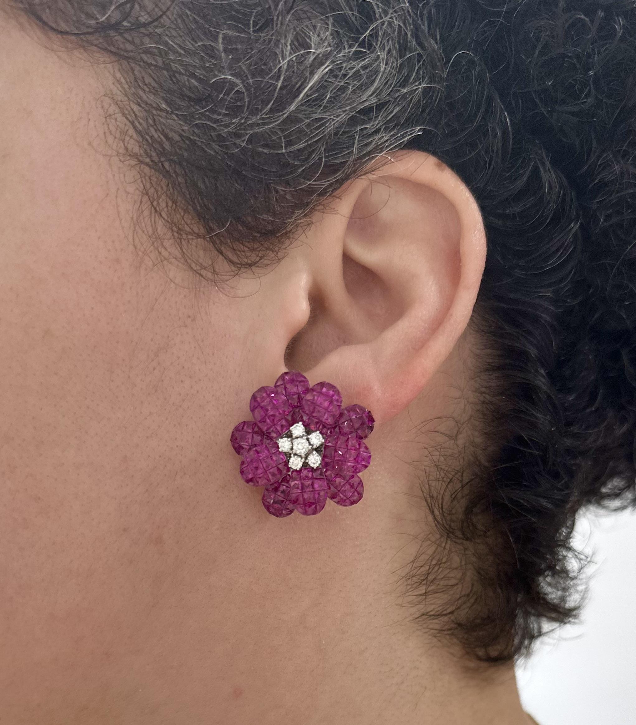 Women's Gorgeous 18k Gold Mystery Invisible Set Ruby & Diamond Floral Clip On Earrings For Sale