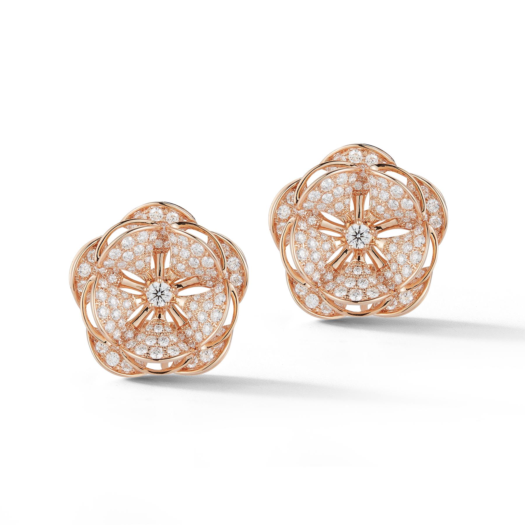 Round Cut Gorgeous 18 Karat Pink Gold Flower-Shaped Statement Earrings with 242 Diamonds For Sale