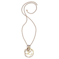 Superbe collier de 24 pouces en or 18 carats avec boucles imbriquées et diamants 2,02 carats