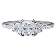 Gorgeous 18k White Gold 3 Stone Ring w/ 1.06 Ct Natural Diamonds GIA Certificate