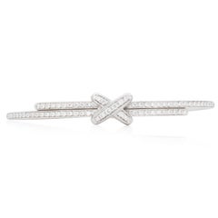 Gorgeous 18k White Gold Bangle with 0.84 Ct Natural Diamonds Chaumet Paris