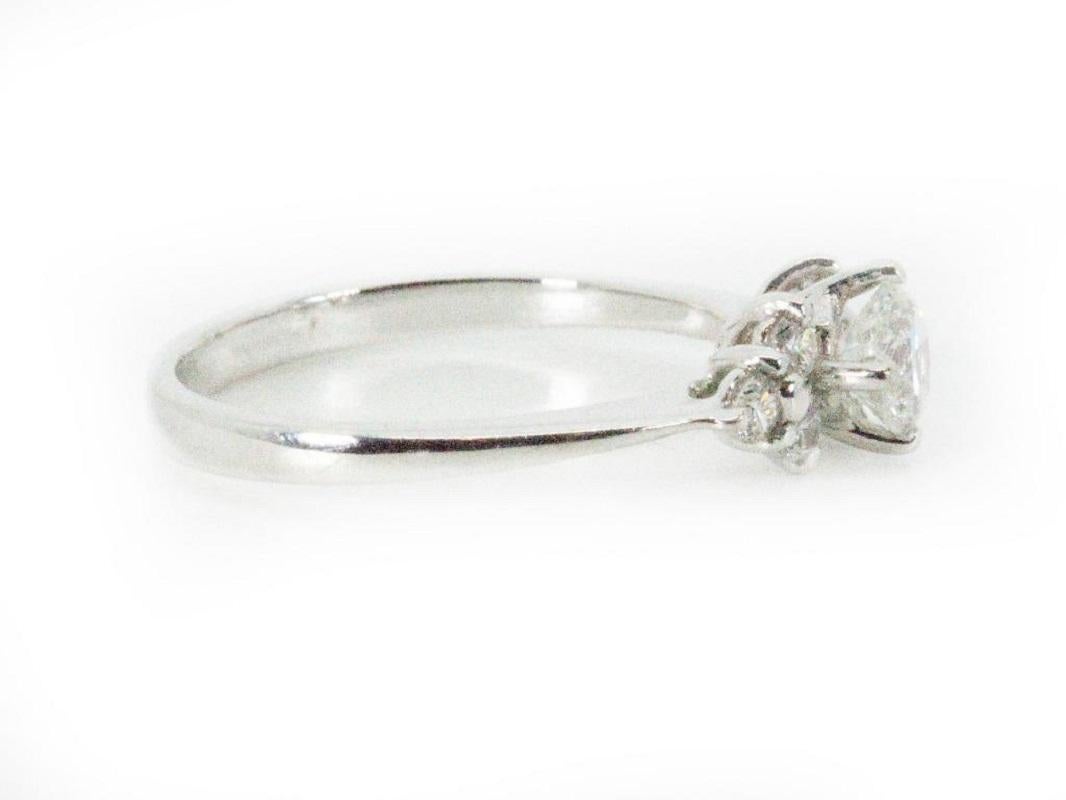 Gorgeous 18K White Gold Diamond Ring with 0.42 Natural Diamonds In New Condition In רמת גן, IL