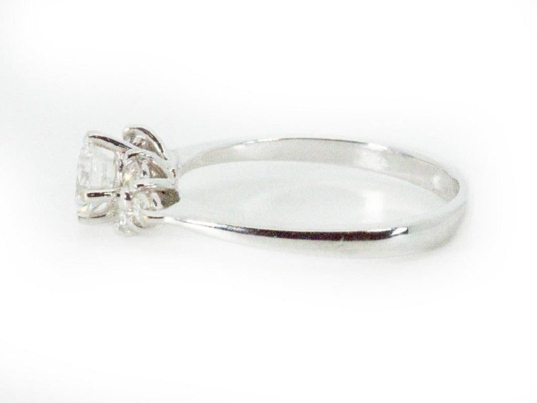 Women's Gorgeous 18K White Gold Diamond Ring with 0.42 Natural Diamonds