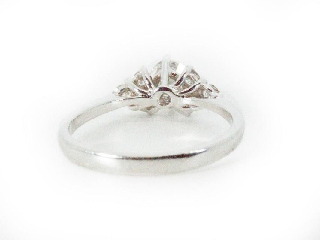 Gorgeous 18K White Gold Diamond Ring with 0.42 Natural Diamonds 1