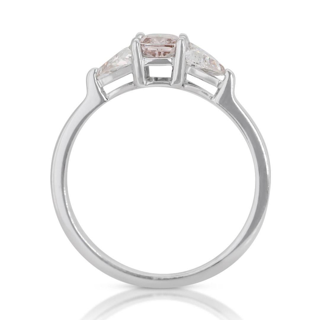 Stunning 0.81ct Three Stone Ring in 18K White Gold For Sale 2