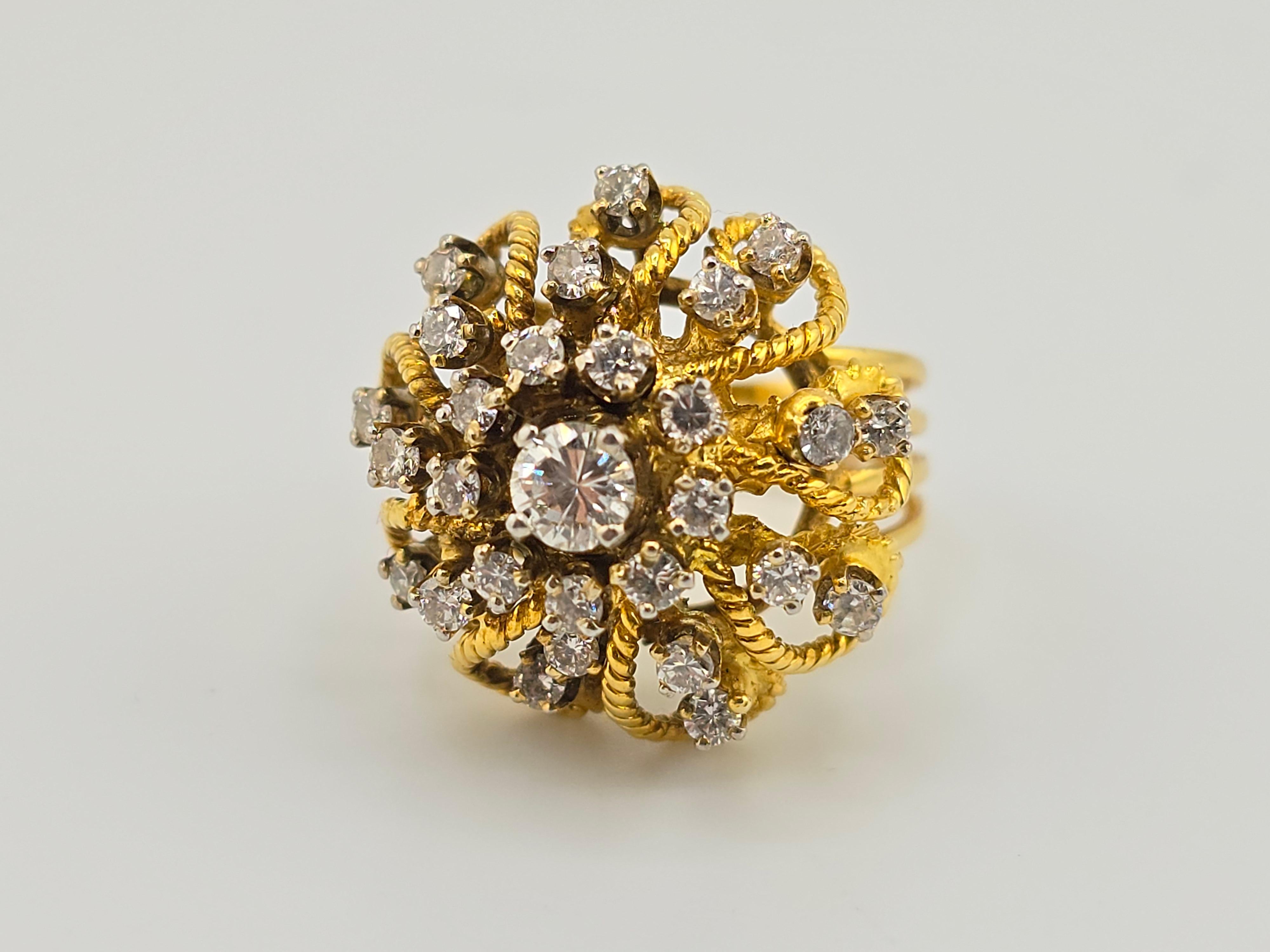 Wunderschöner 18K Gelbgold Dome Ring mit Diamanten im Zustand „Gut“ in Media, PA