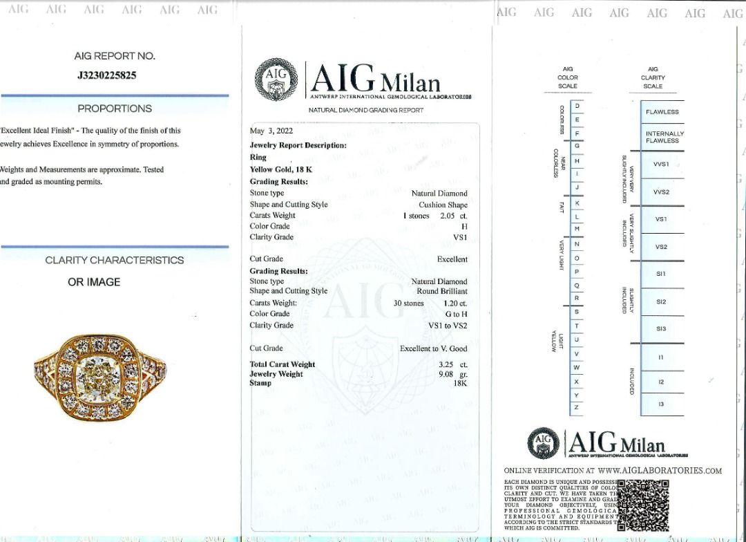 Gorgeous 18k Yellow Gold Halo Ring with 3.25 Ct Natural Diamonds AIG Certificate For Sale 3
