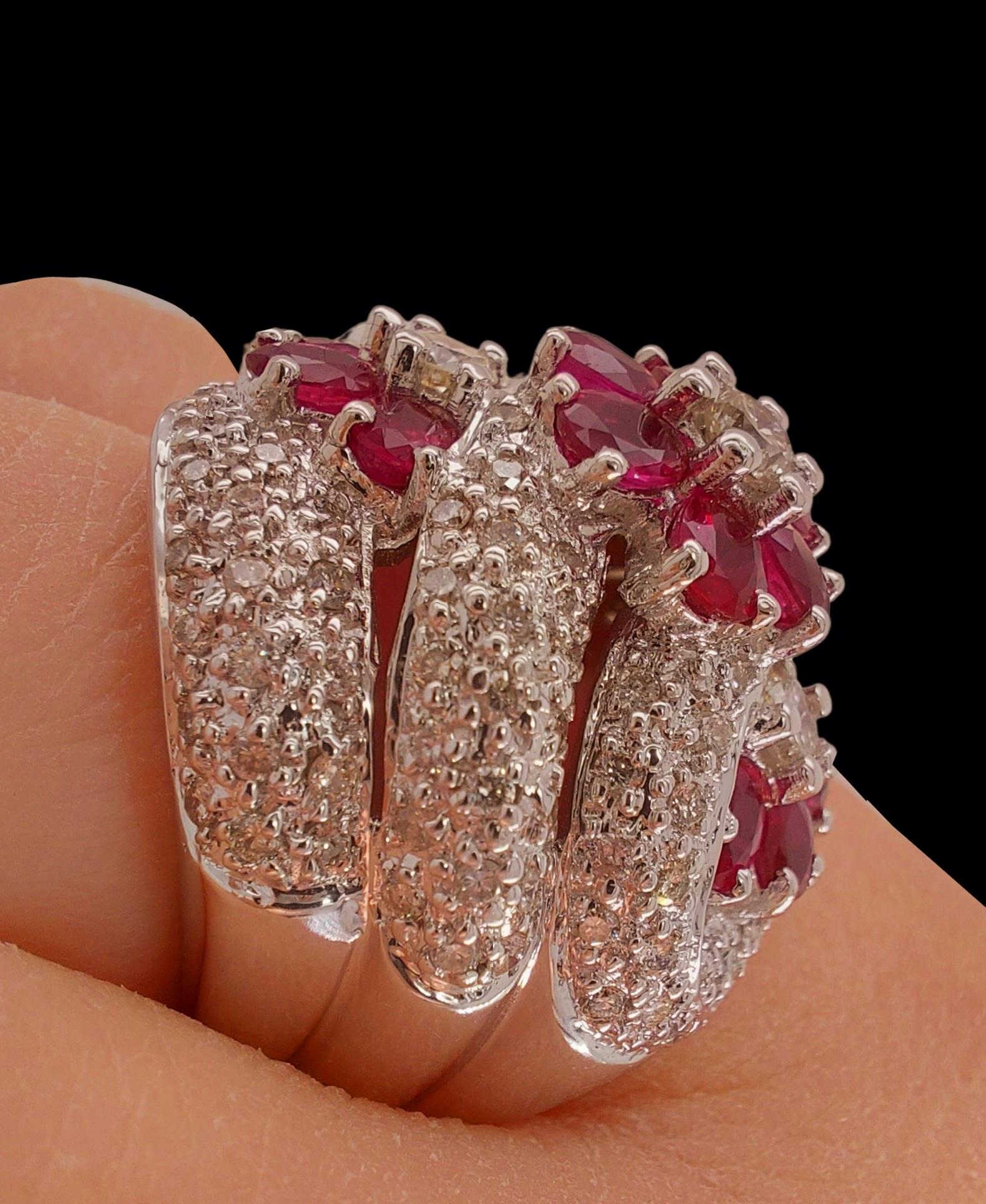 Gorgeous 18kt White Gold Ring with 2.46ct Diamonds & Rubies For Sale 10