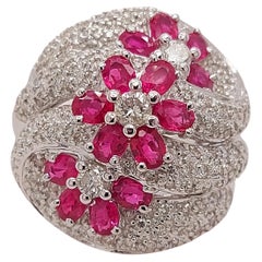 Gorgeous 18kt White Gold Ring with 2.46ct Diamonds & Rubies