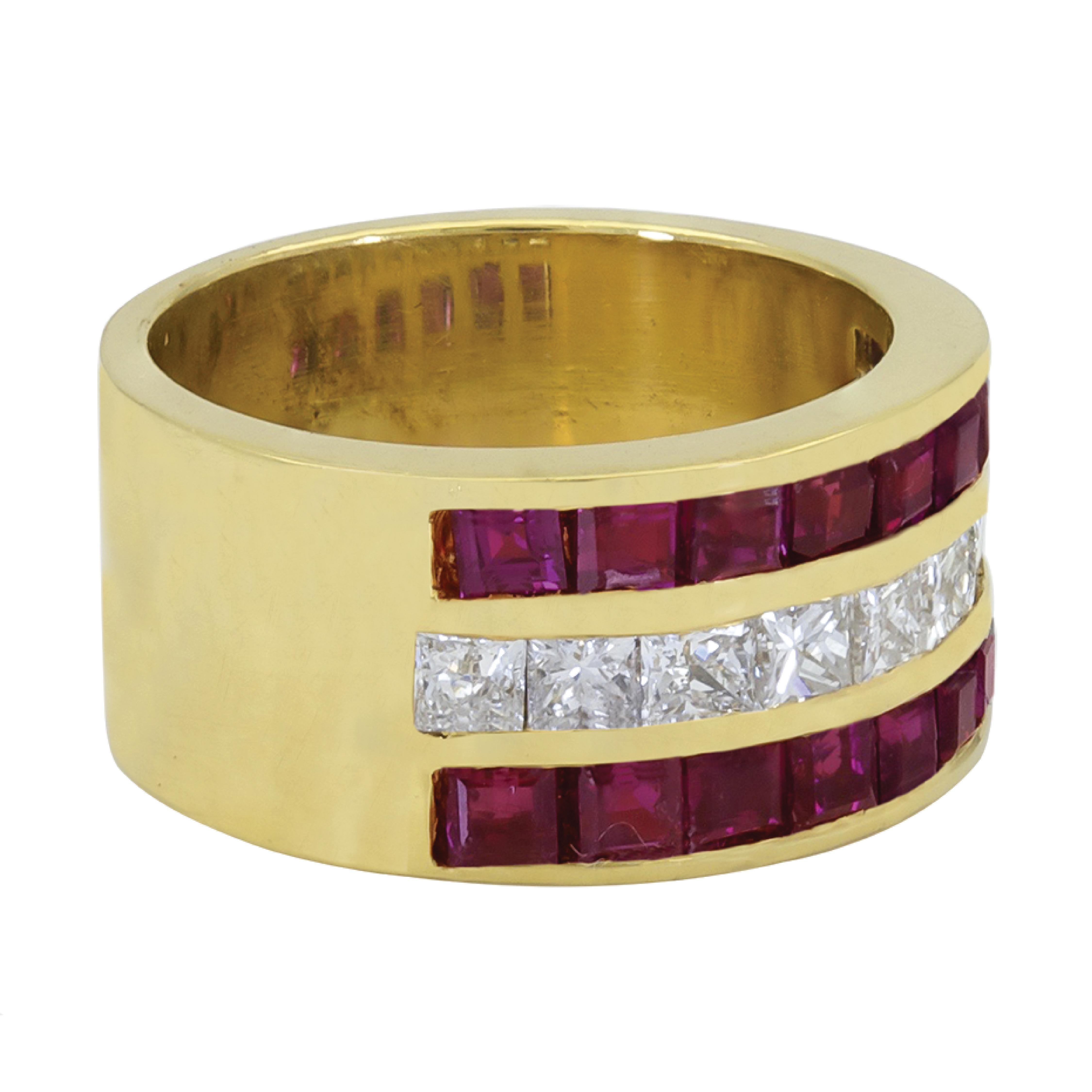 Art Deco Sophia D, 1.61 Carat Yellow Gold Diamond and Ruby Dome Ring For Sale