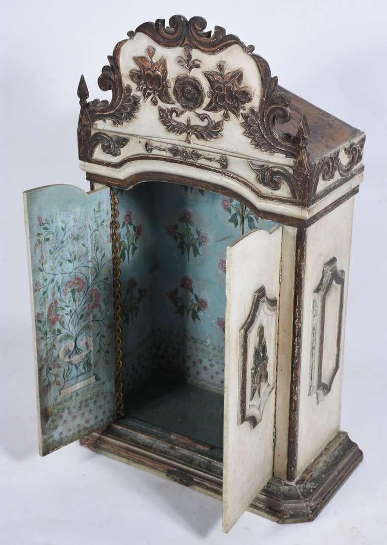 Brazilian Gorgeous 18th Century Baroque South American Floral Shrine  For Sale