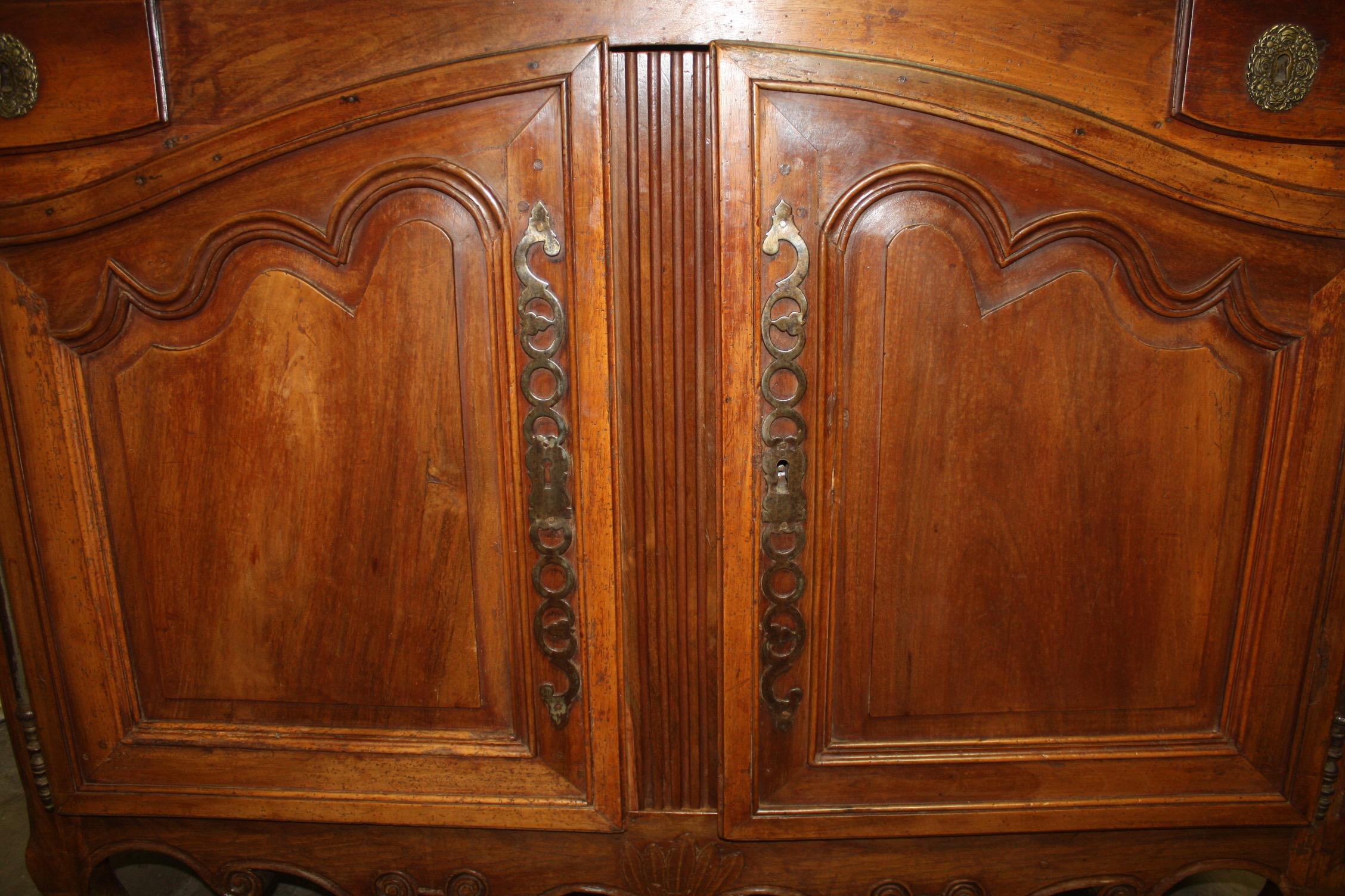 Gorgeous 18th Century French Buffet de Chasse 12