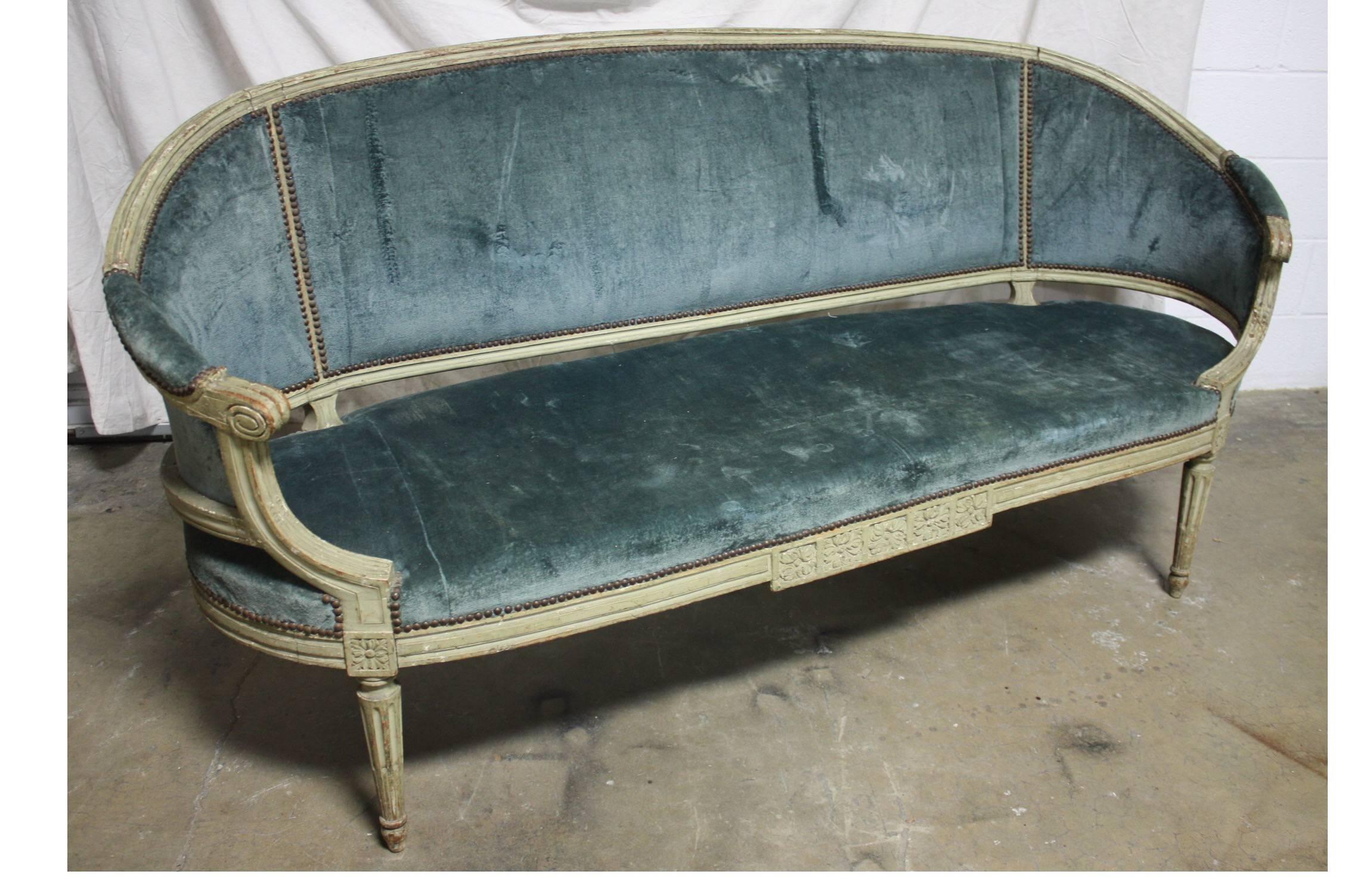 Gorgeous 18th century French sofa 