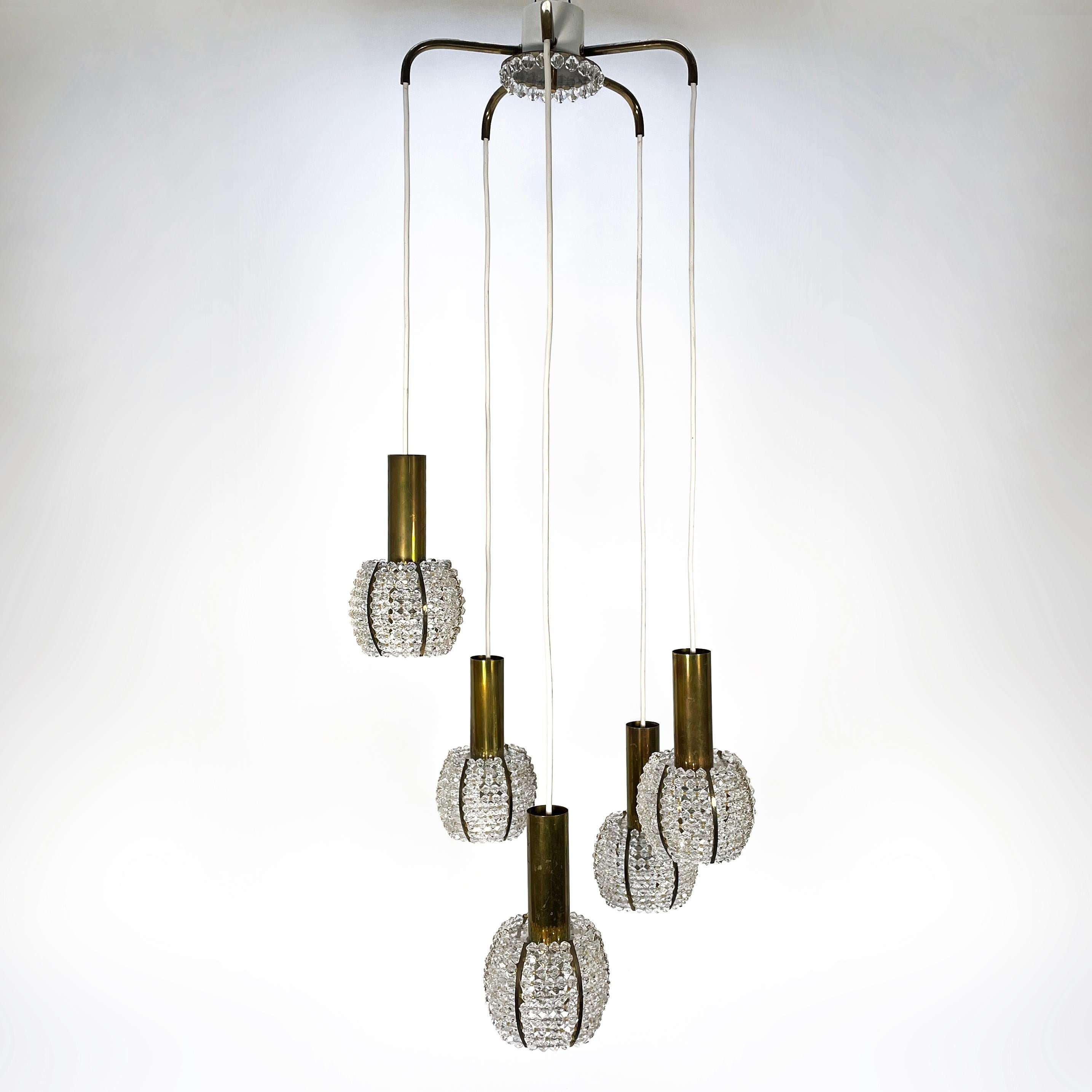 Mid-Century Modern Gorgeous 1950s Acrylic Brass Cascade Pendant Lamp Emil Stejnar for Rupert Nikoll For Sale