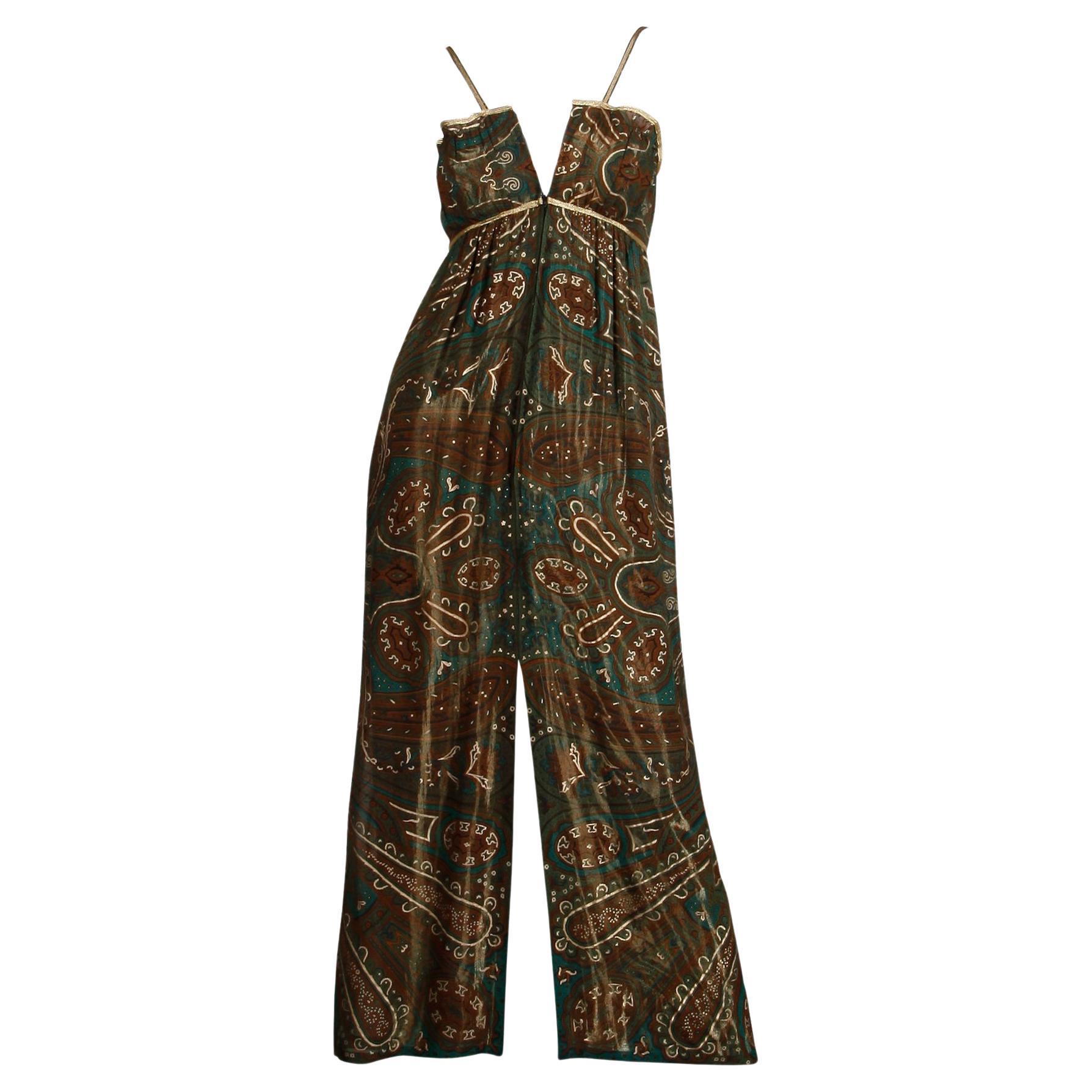 Gorgeous 1970s Pauline Trigere Vintage Metallic Gold Lamé Paisley Silk Dress en Excelente estado para la venta en Sparks, NV