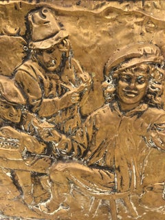 Wunderschöne Kaminschachtel mit Relief aus Messing aus dem 19. Jahrhundert