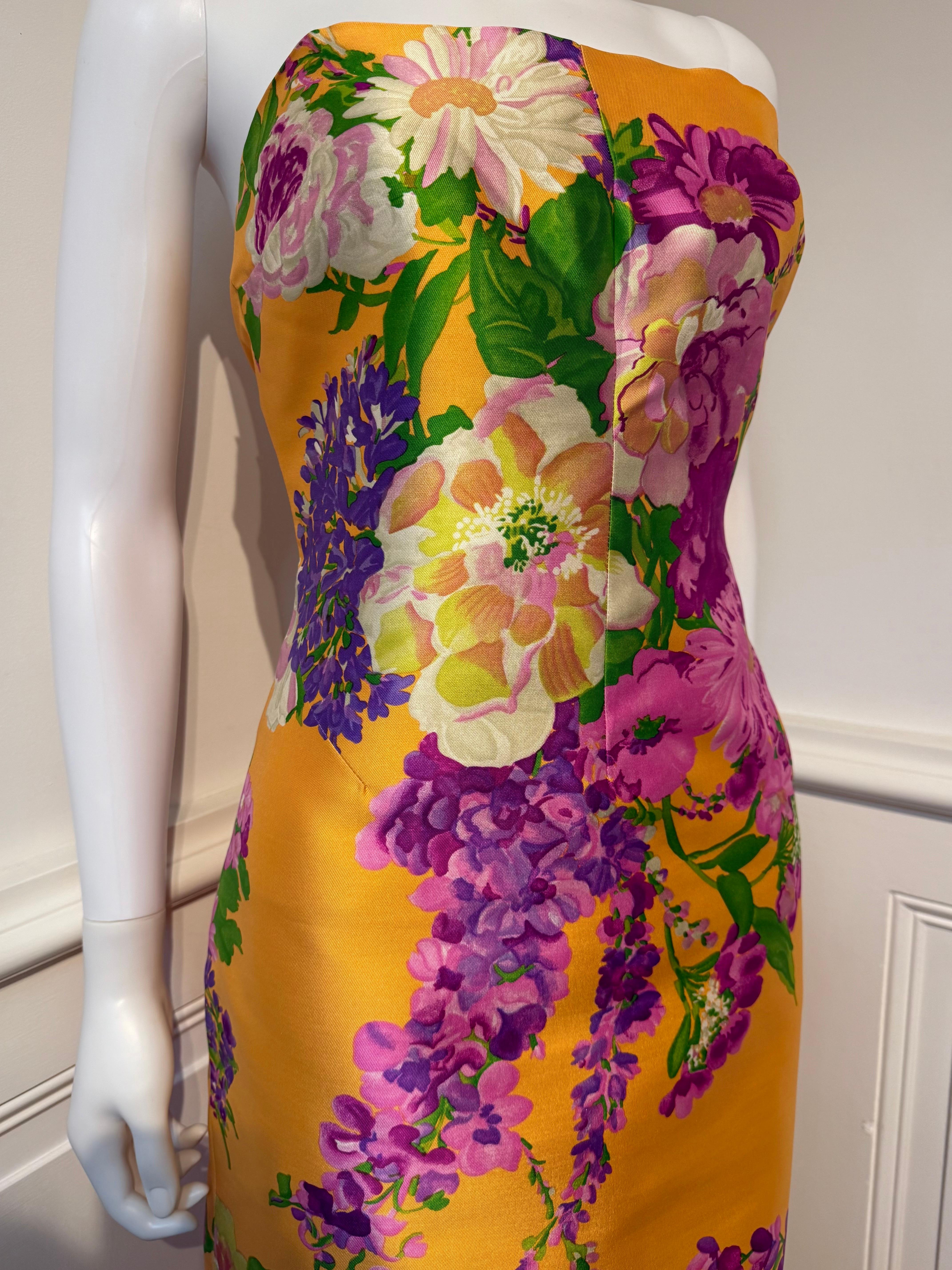 Precioso conjunto Dolce & Gabbana de los años 2000: el vestido y la chaqueta de sarga de seda en venta 2