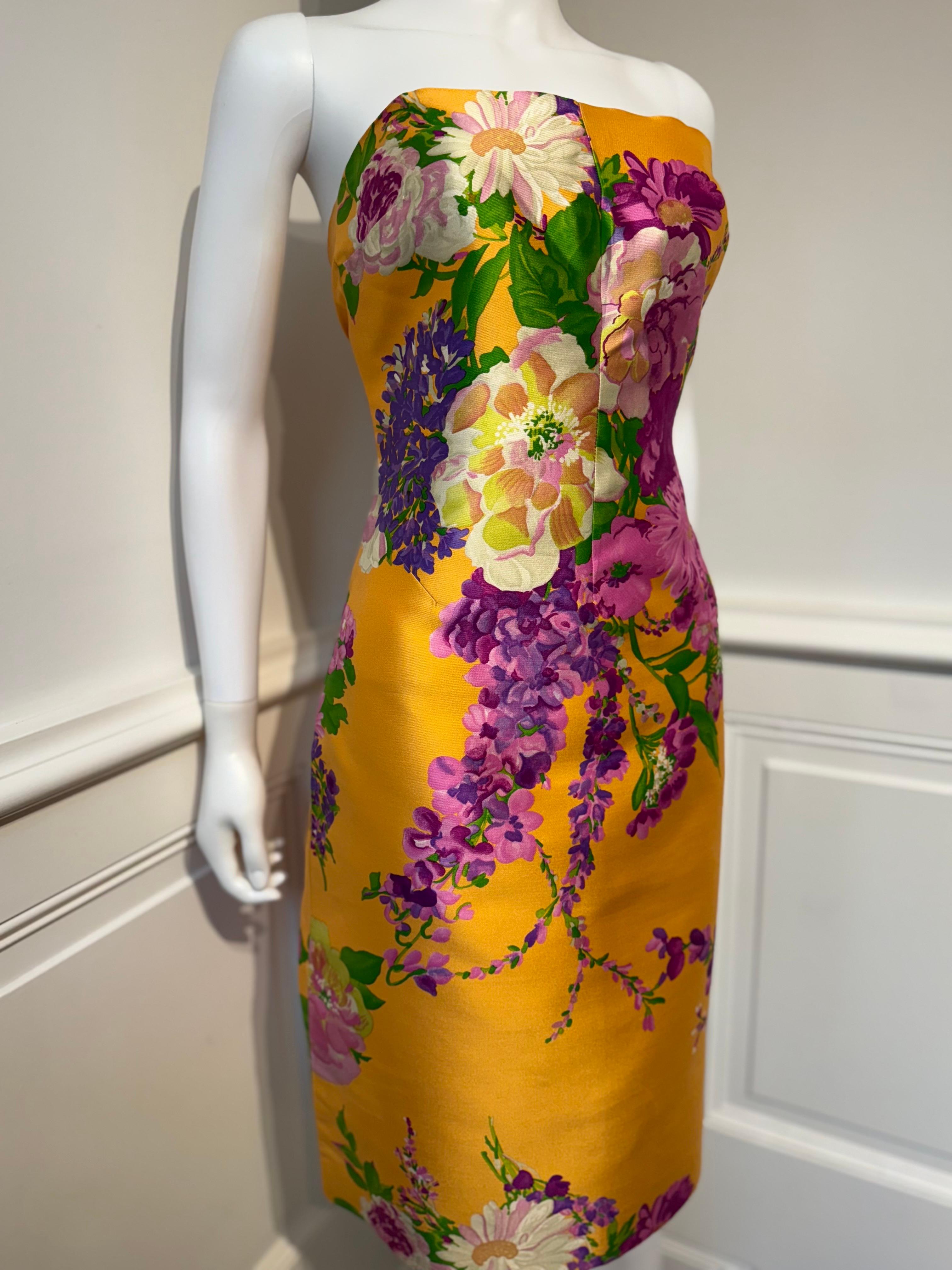 Precioso conjunto Dolce & Gabbana de los años 2000: el vestido y la chaqueta de sarga de seda en venta 3
