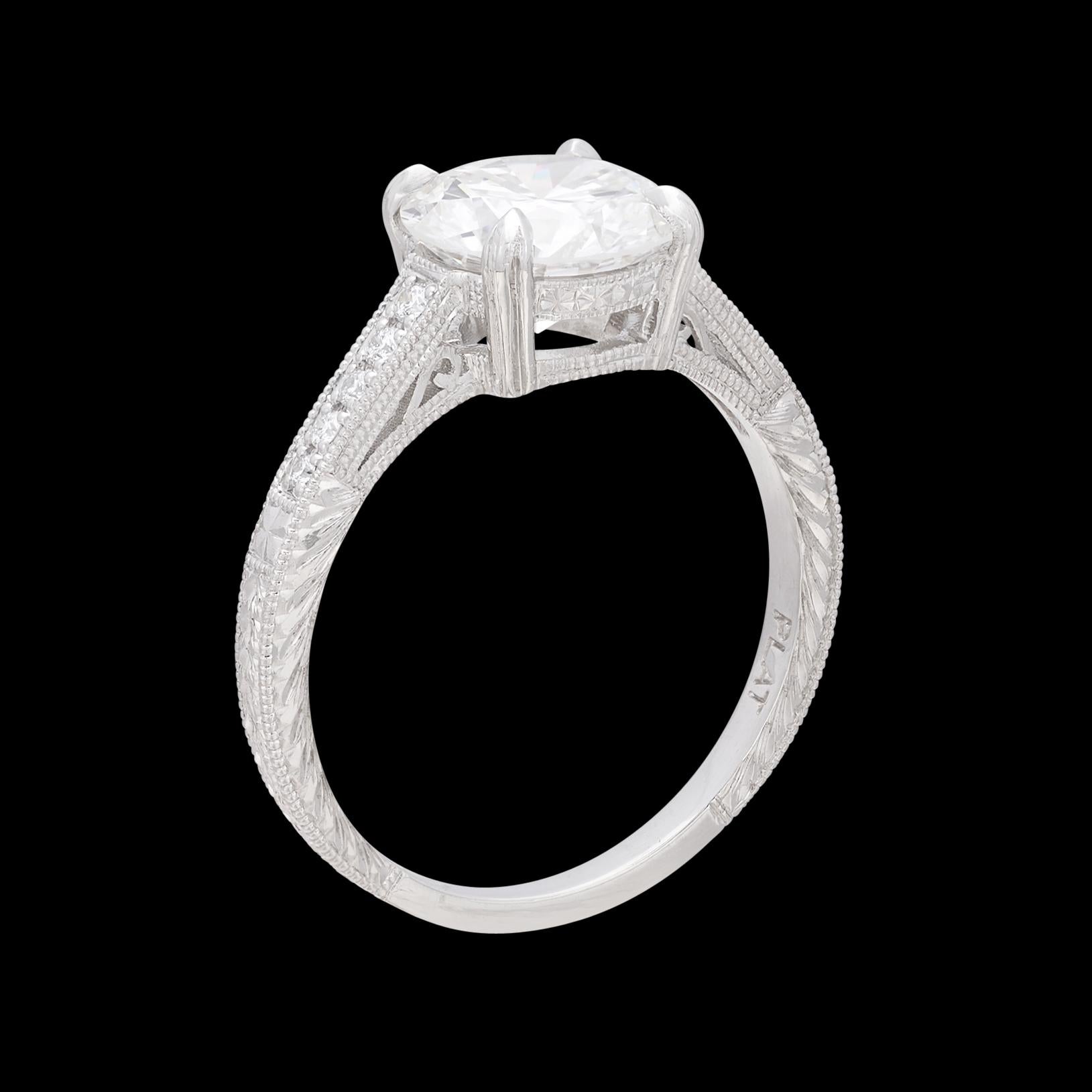 Round Cut Gorgeous 2.00ct GIA Platinum Diamond Ring For Sale
