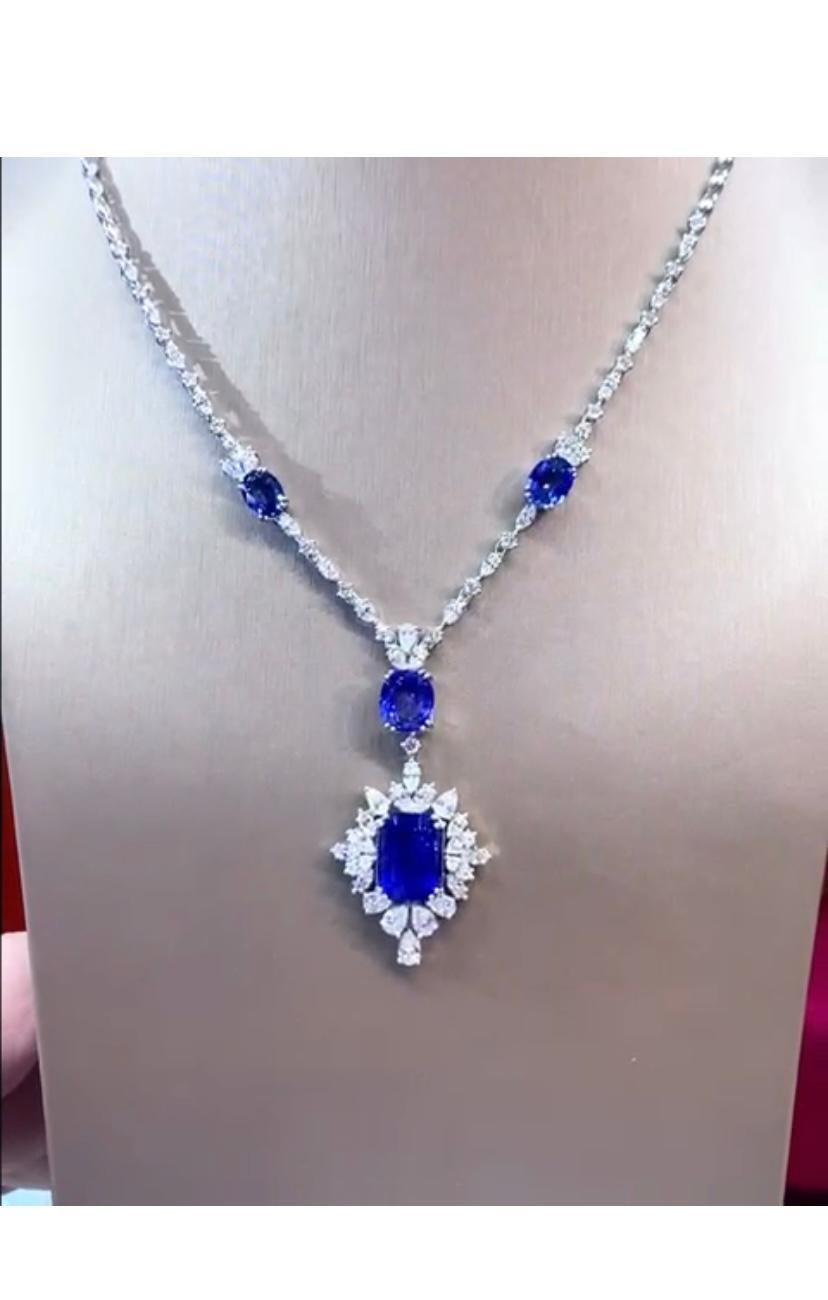 AIG Certified 15.15 Carats Ceylon Sapphires Diamonds 5.15 Ct 18k Gold Necklace For Sale 2