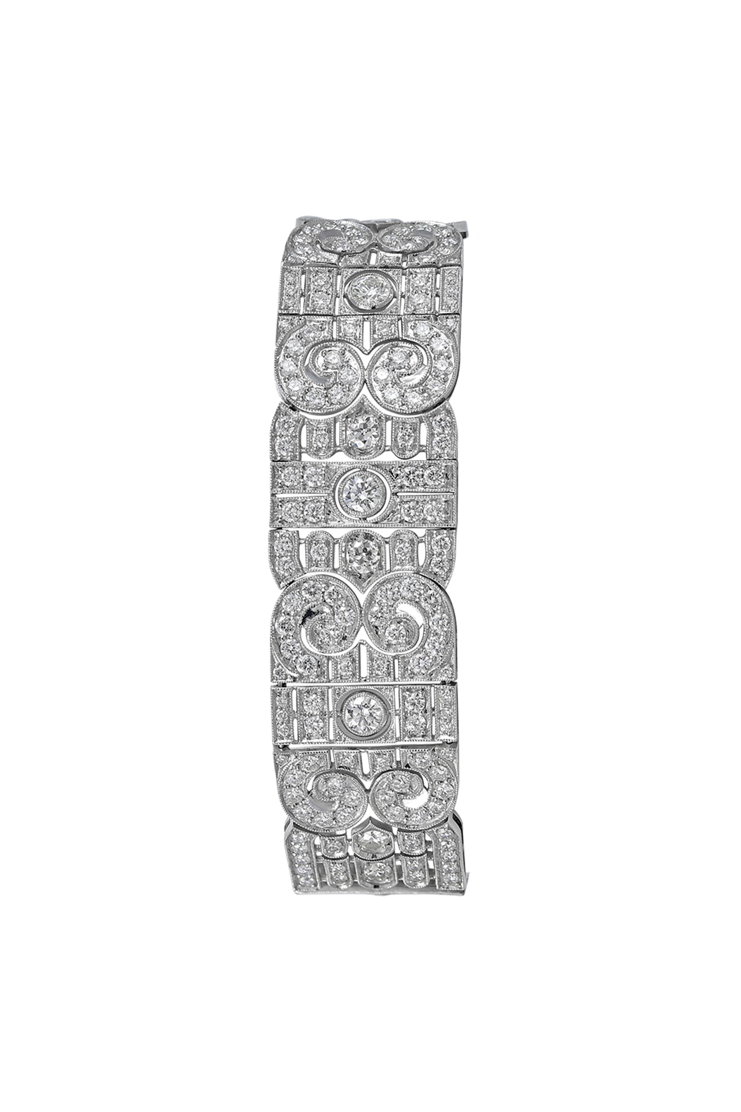 Taille ronde Bracelet Sophia en platine avec diamants de 21,37 carats en vente