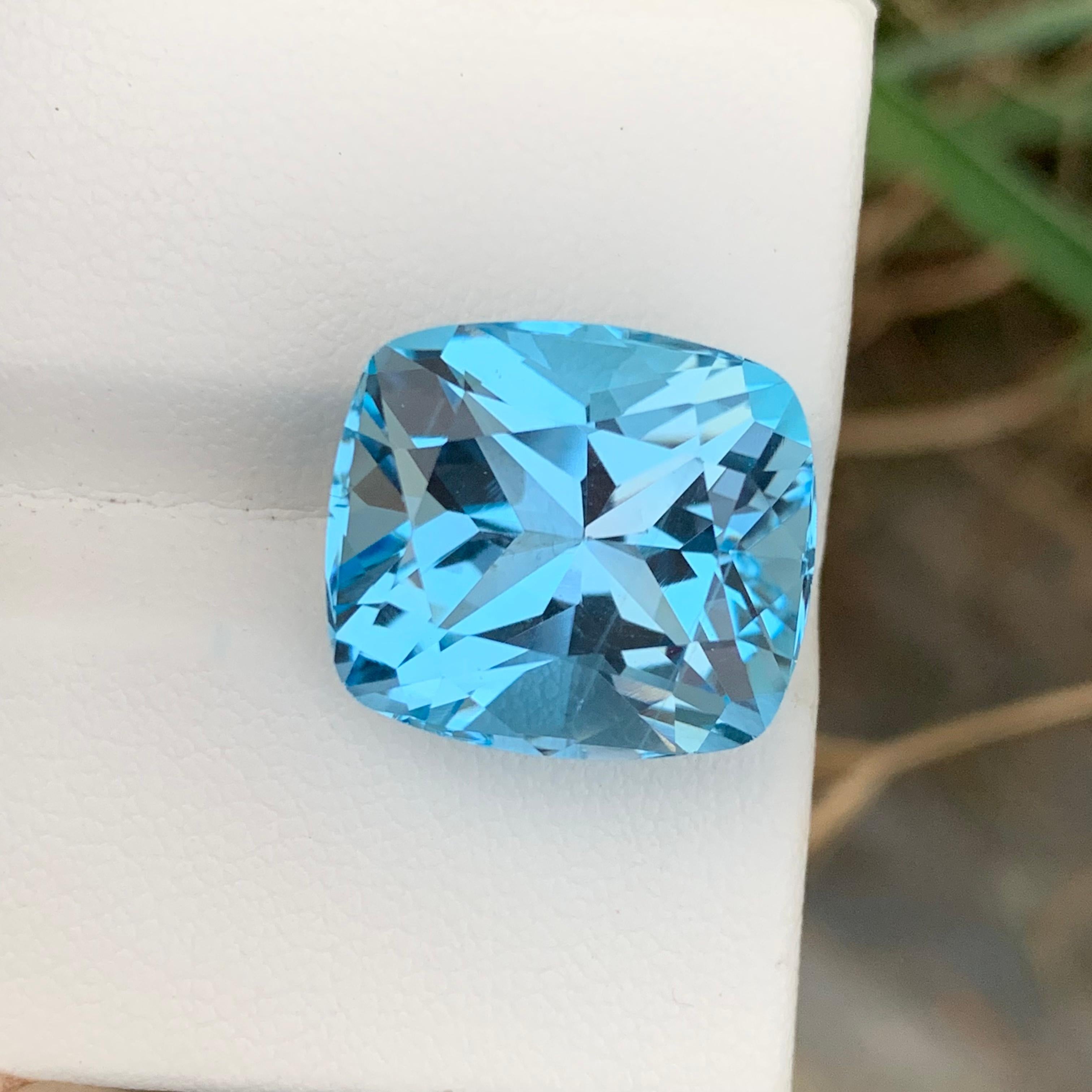 Gorgeous 22.25 Carats Faceted Sky Blue Topaz Cushion Cut Gem From Brazil Mine  For Sale 1
