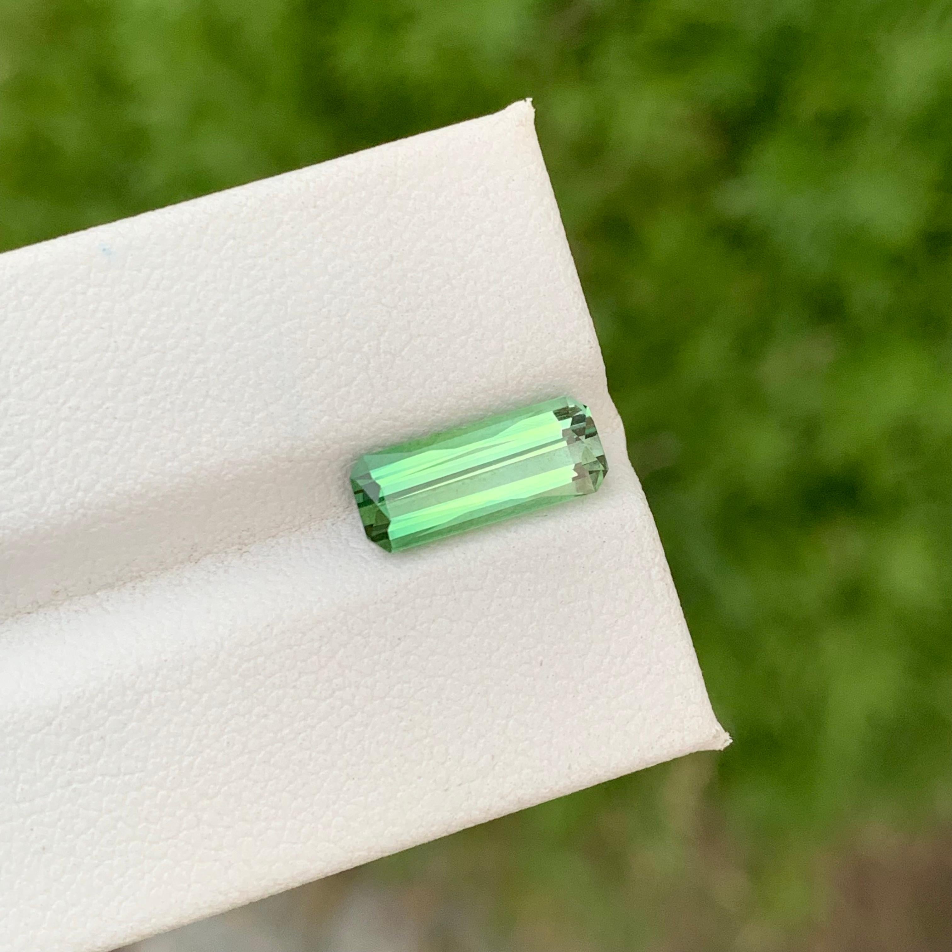 Gorgeous 2.25 Carats Natural Loose Mint Green Tourmaline Long Emerald Shape Gem For Sale 5