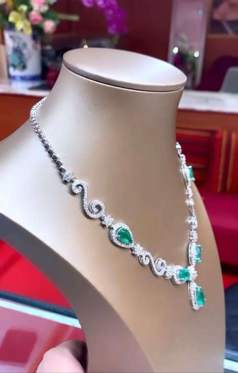 Pear Cut Gorgeous 22.60 Carats of Emeralds and Diamonds on Necklace For Sale