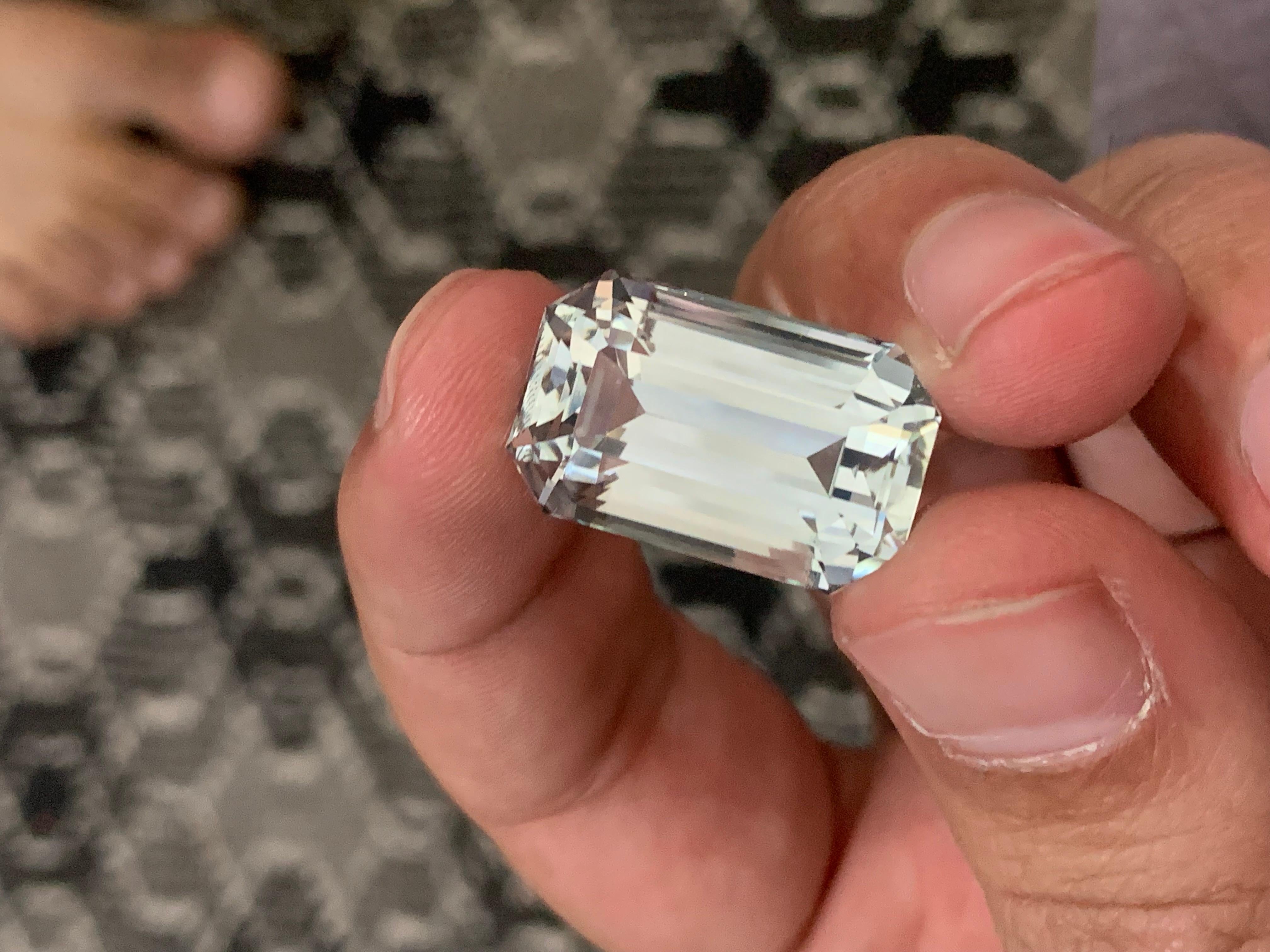 Wunderschöner 26,77 Karat loser Aquamarin Edelstein im Zustand „Neu“ im Angebot in Brisbane, AU