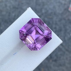 Gorgeous 27.60 Carat Natural Loose Purple Amethyst Asscher Cut Gemstone for Sell