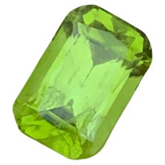 Gorgeous 2.80 Carats Natural Loose Green Peridot Ring Gem