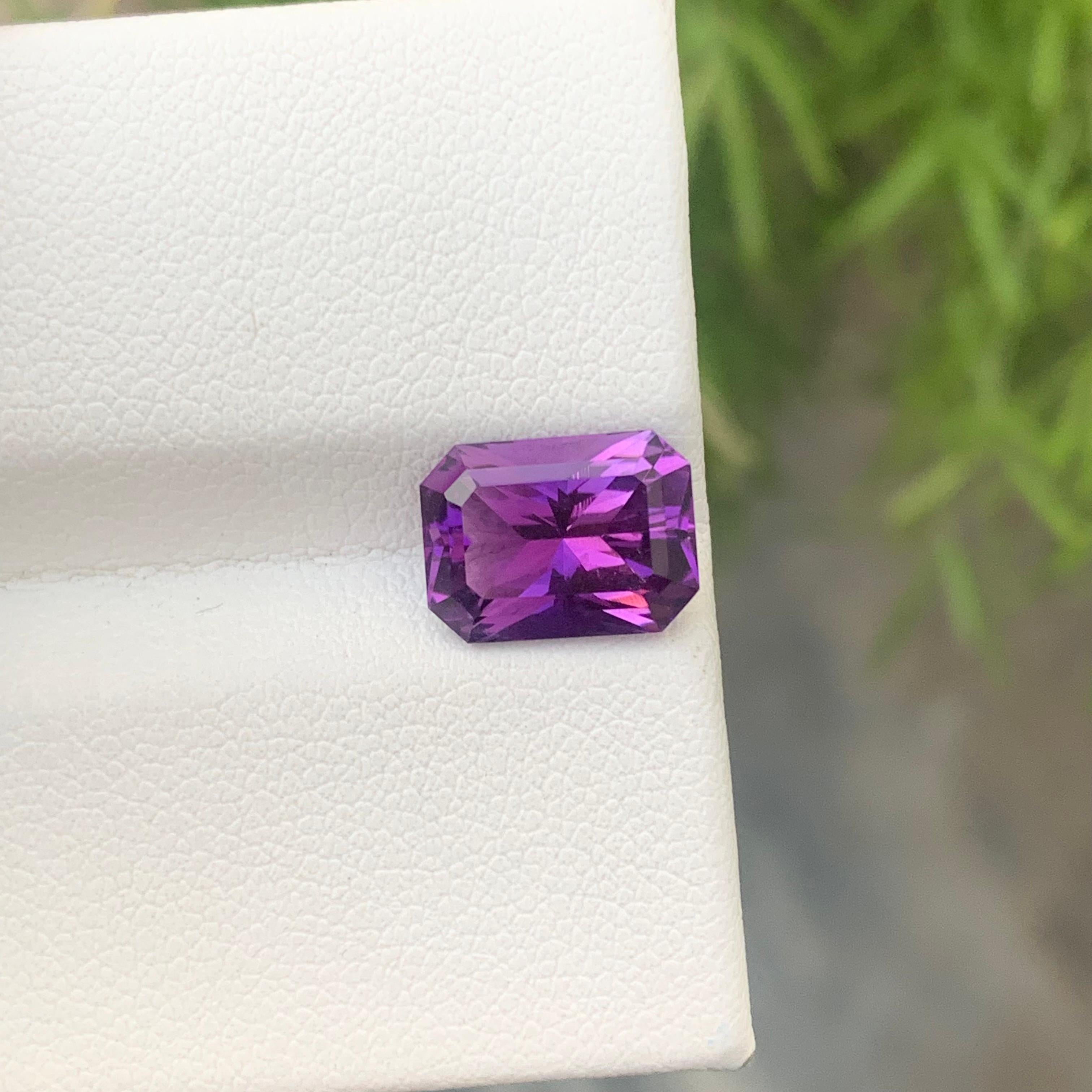 Emerald Cut Gorgeous 2.95cts Natural Purple Loose Amethyst Emerald Shape Gemstone For Sale